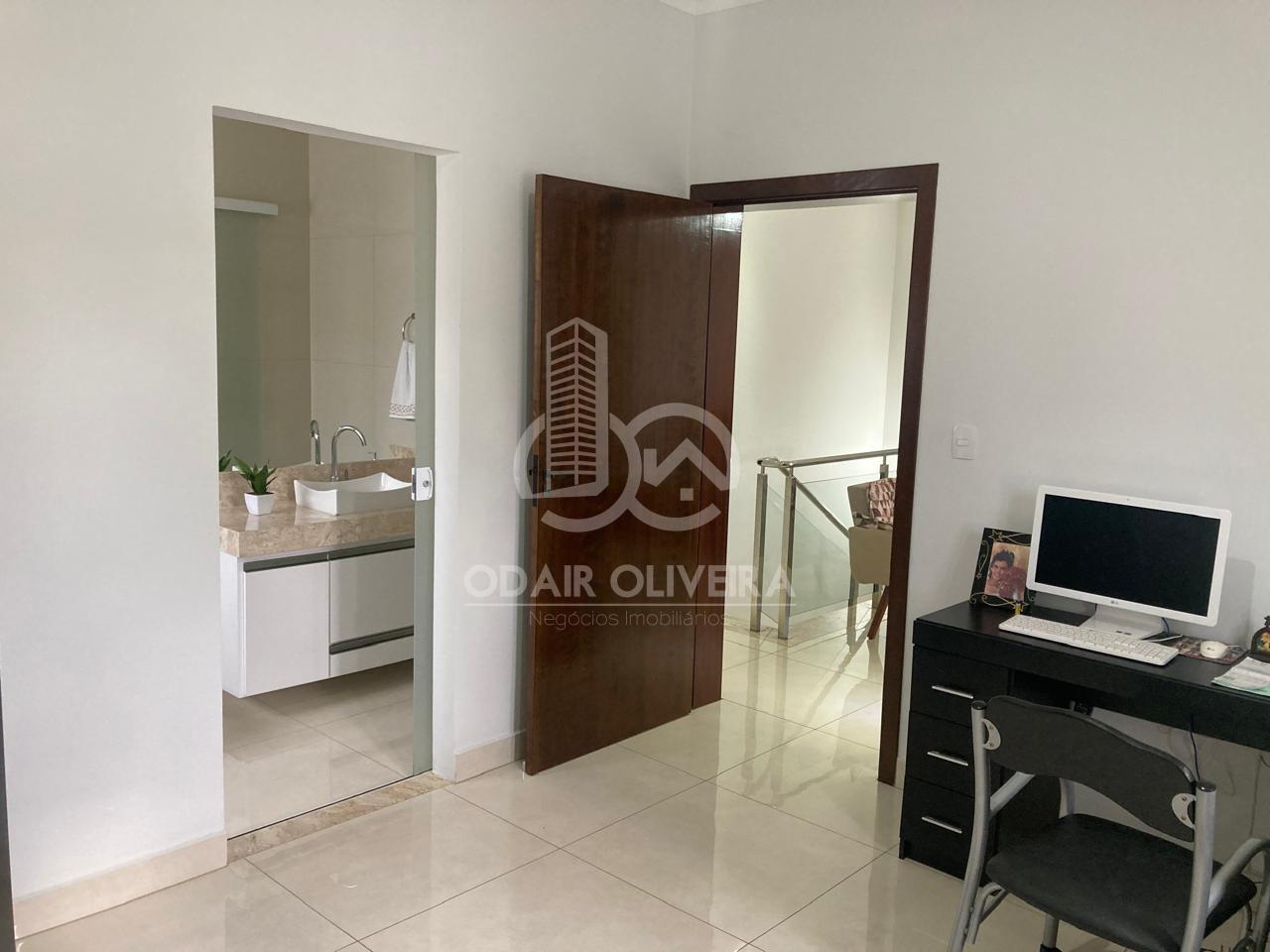 Odair Oliveira Negócios Imobiliários em Passos MG
