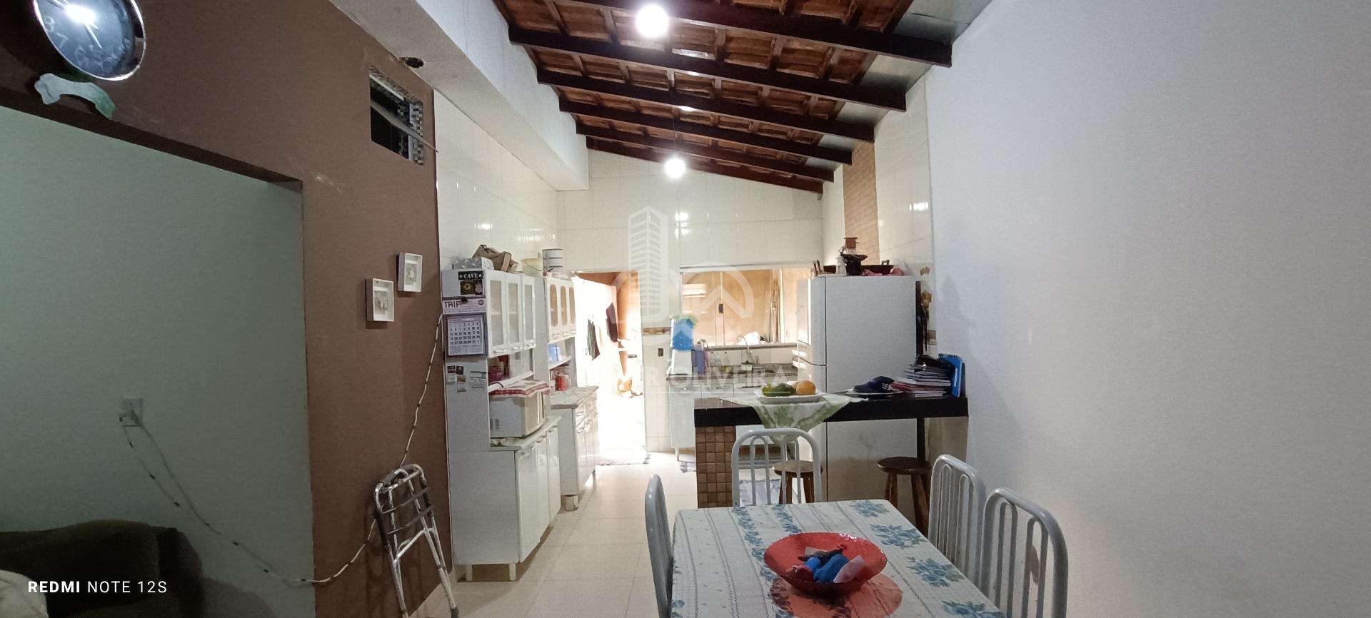Apresentamos uma oportunidade . Belssimo imvel  venda no bairro Vila Betinho