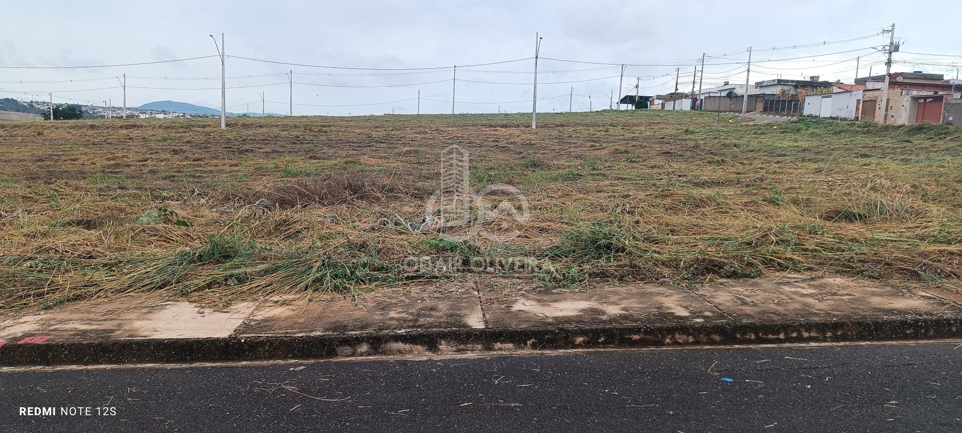 Lote a venda Jardim Veneza. tima oportunidade 