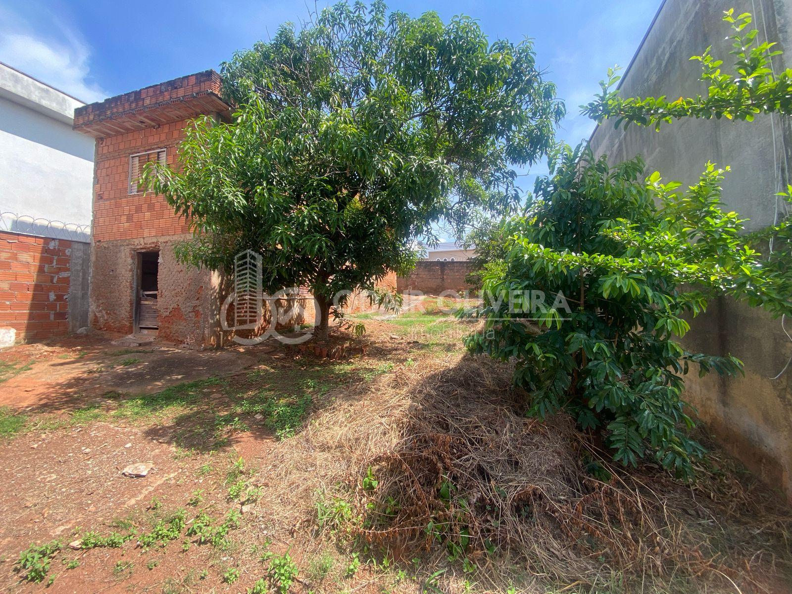 TERRENO DE 360M  A VENDA NO BAIRRO COLEGIO DE PASSOS - PASSOS - MG