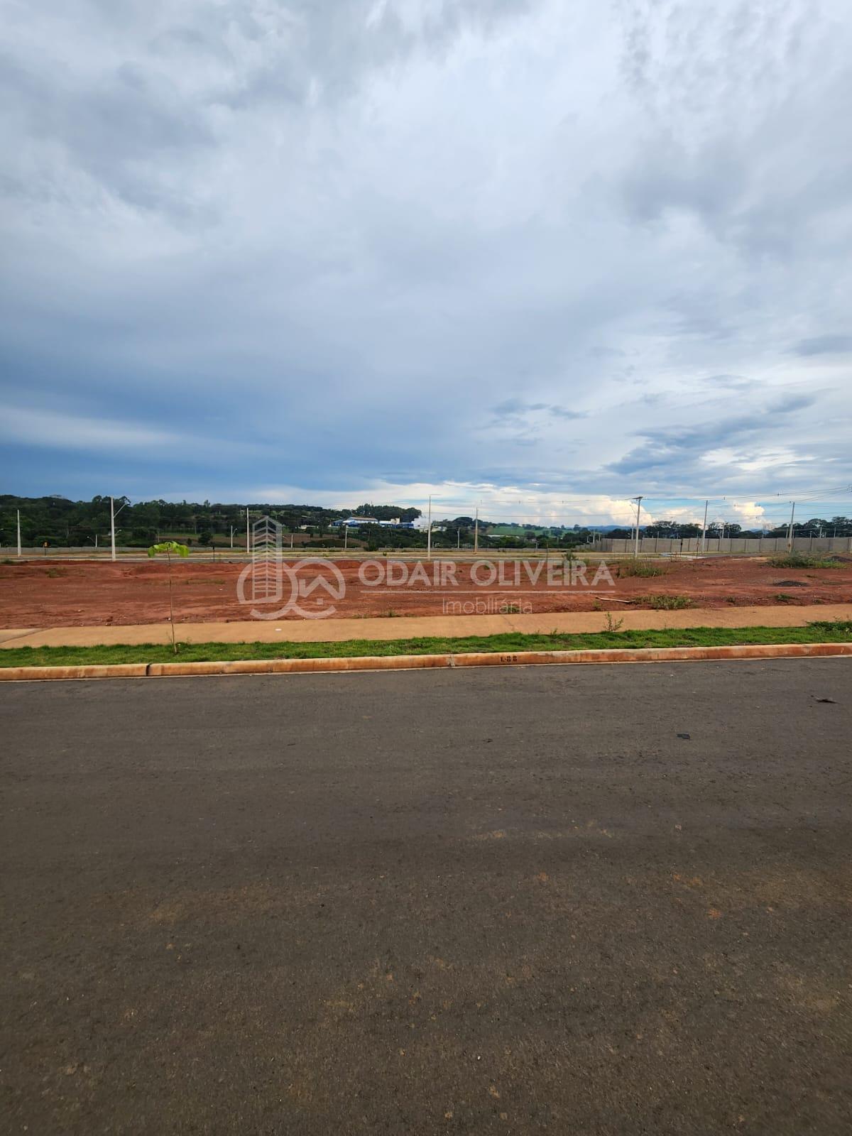LOTE DE 307M  A VENDA NO MIRANTE DO VALE 2 EM PASSOS - MG