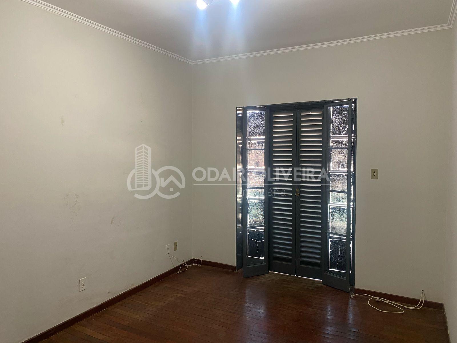 Odair Oliveira Negócios Imobiliários em Passos MG