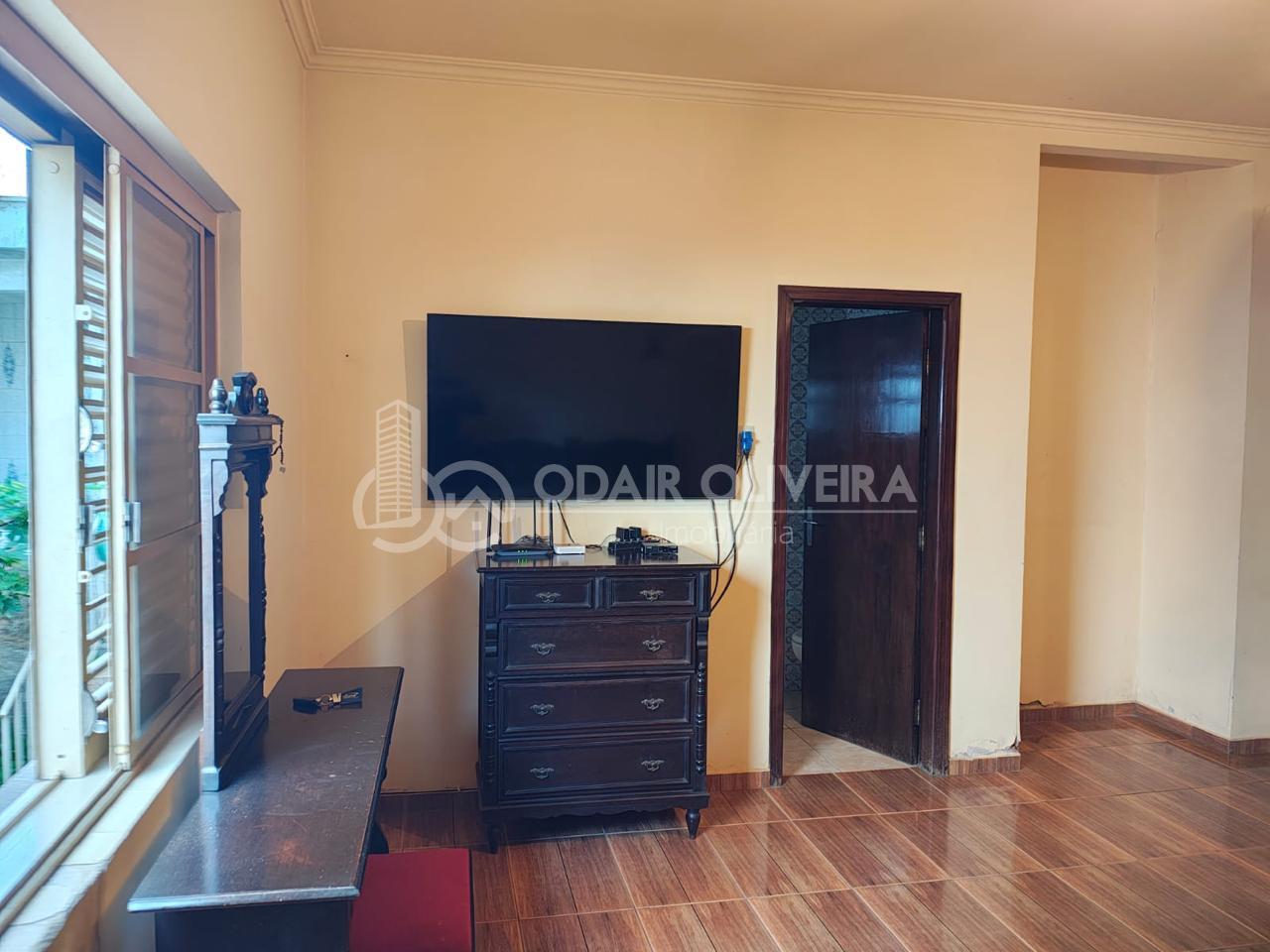 Odair Oliveira Negócios Imobiliários em Passos MG