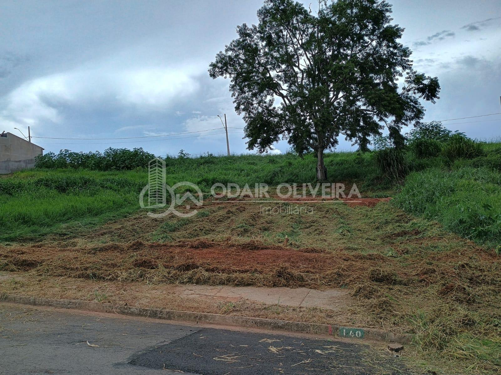 LOTE DE 250M  A VENDA NO RESIDENCIAL PARQUE DA ALVORADA, PASSOS - MG