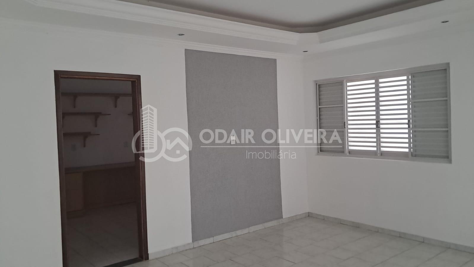 Odair Oliveira Negócios Imobiliários em Passos MG