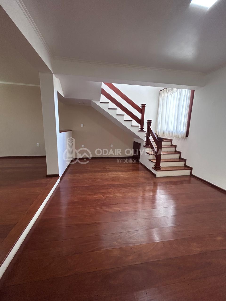 Odair Oliveira Negócios Imobiliários em Passos MG