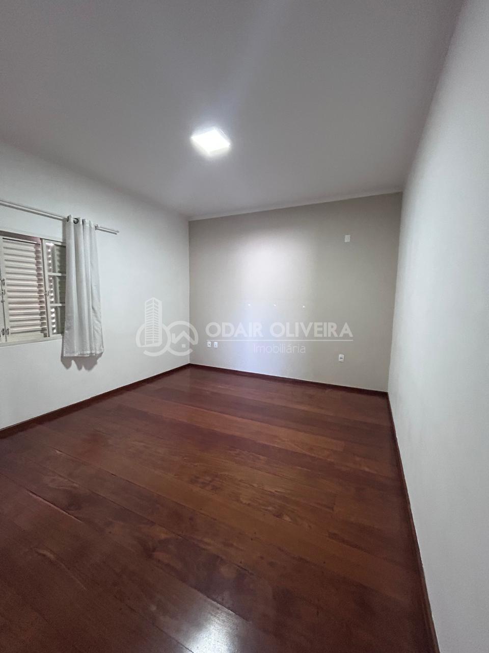 Odair Oliveira Negócios Imobiliários em Passos MG