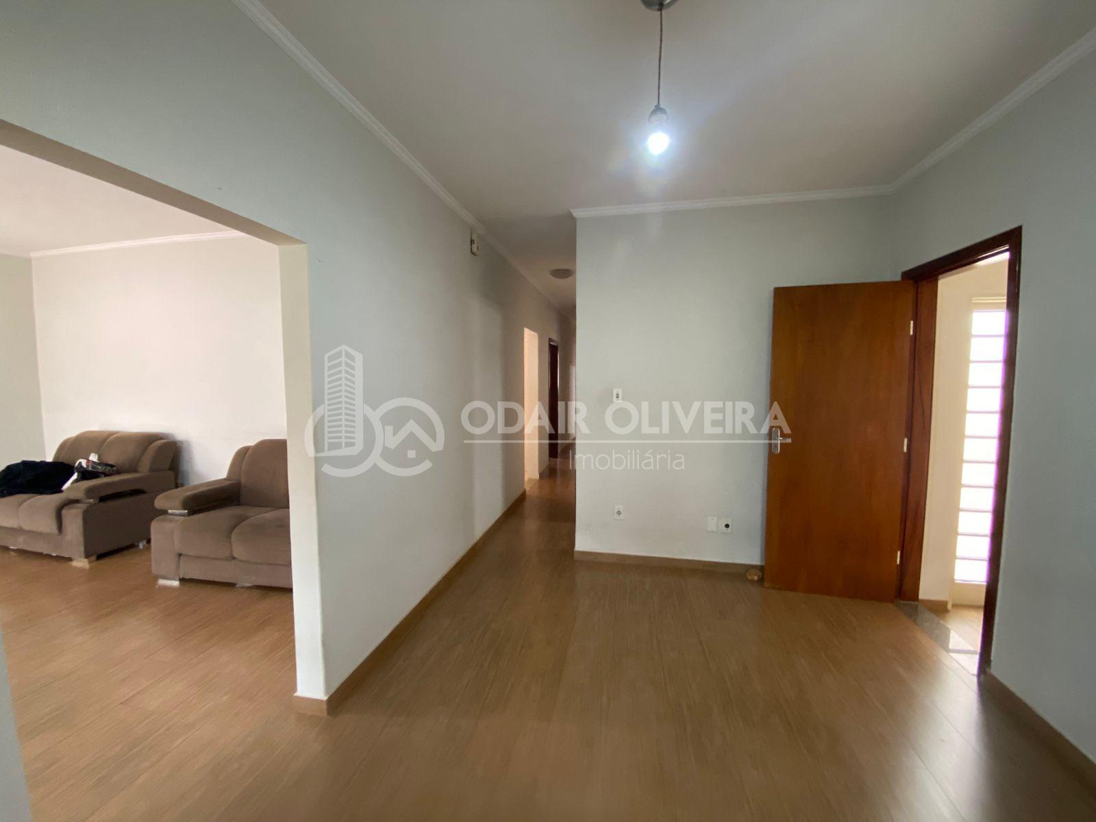 Odair Oliveira Negócios Imobiliários em Passos MG