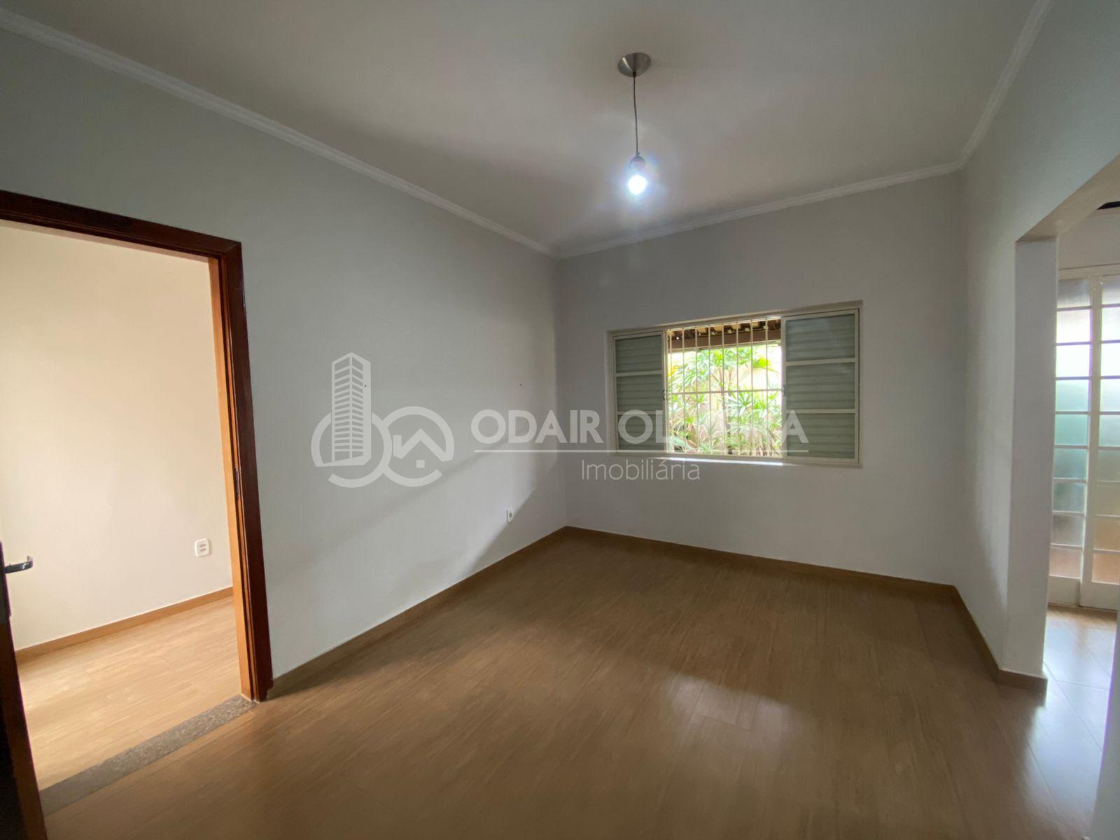 Odair Oliveira Negócios Imobiliários em Passos MG
