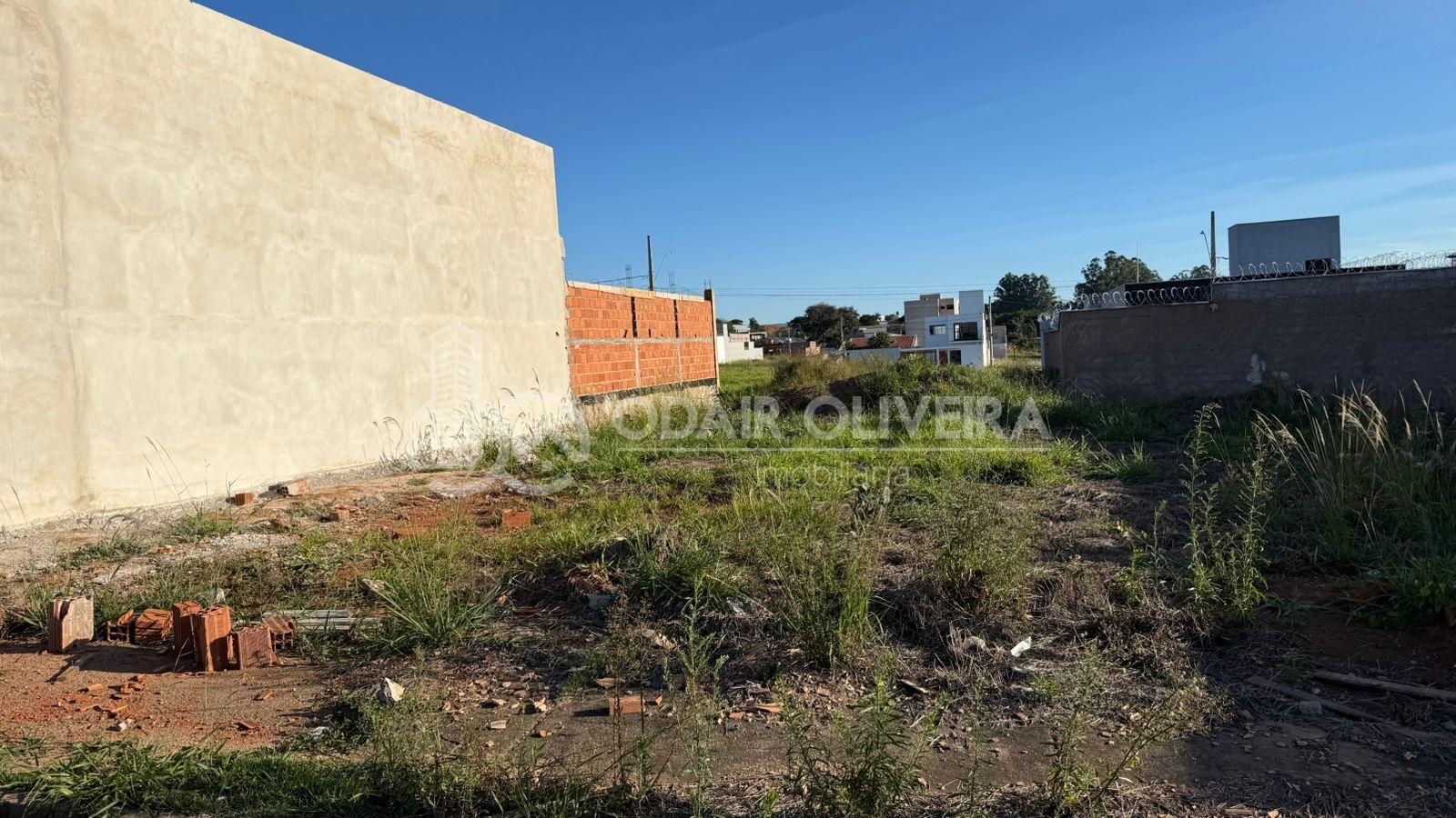 LOTE DE 250M  A VENDA NO BAIRRO VILAGIO DITALIA - PASSOS - MG