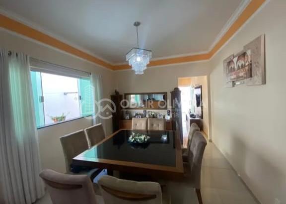 Odair Oliveira Negócios Imobiliários em Passos MG