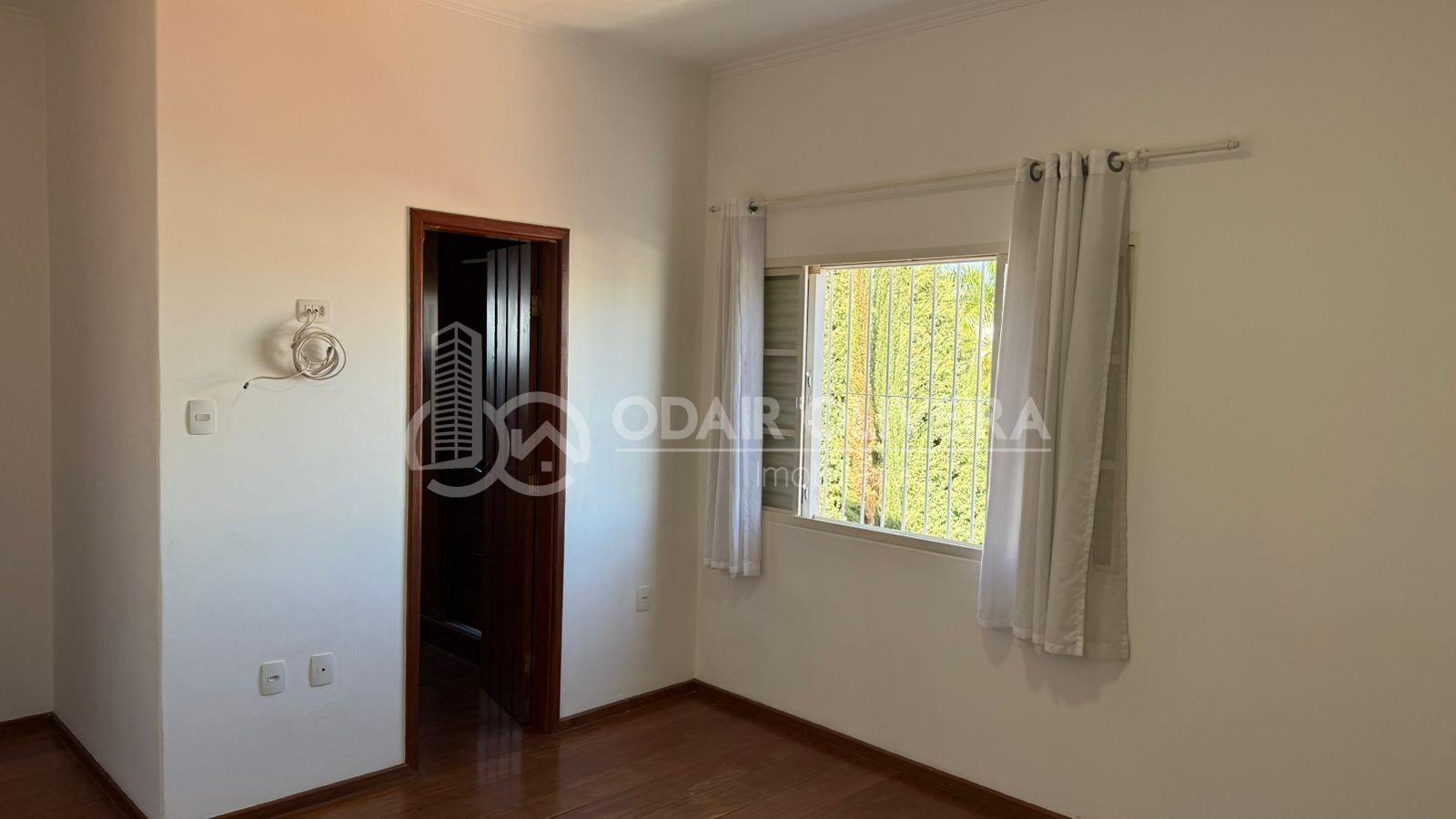 Odair Oliveira Negócios Imobiliários em Passos MG