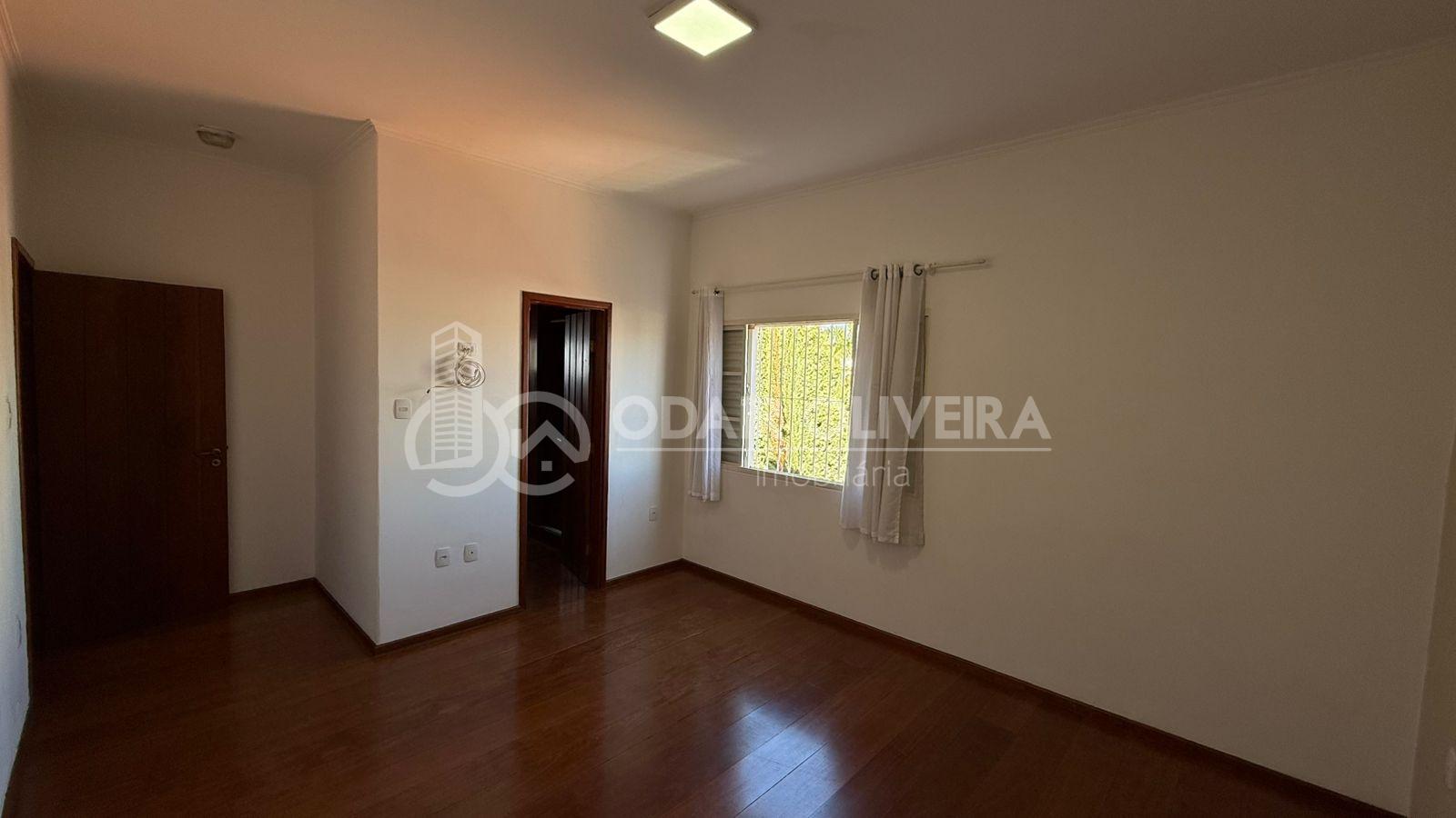 Odair Oliveira Negócios Imobiliários em Passos MG