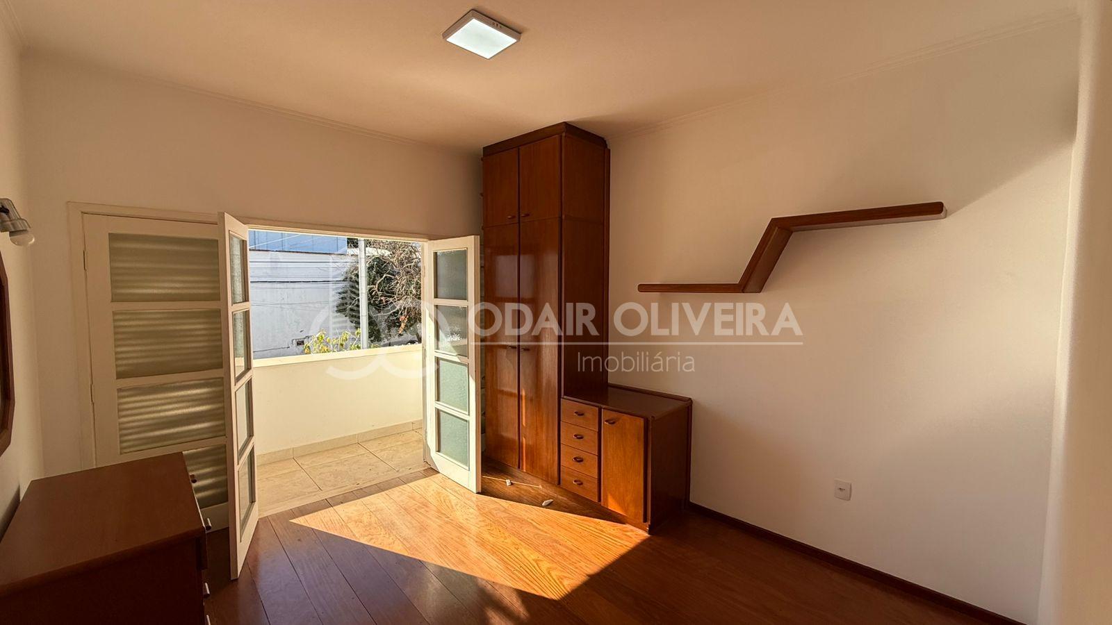 Odair Oliveira Negócios Imobiliários em Passos MG