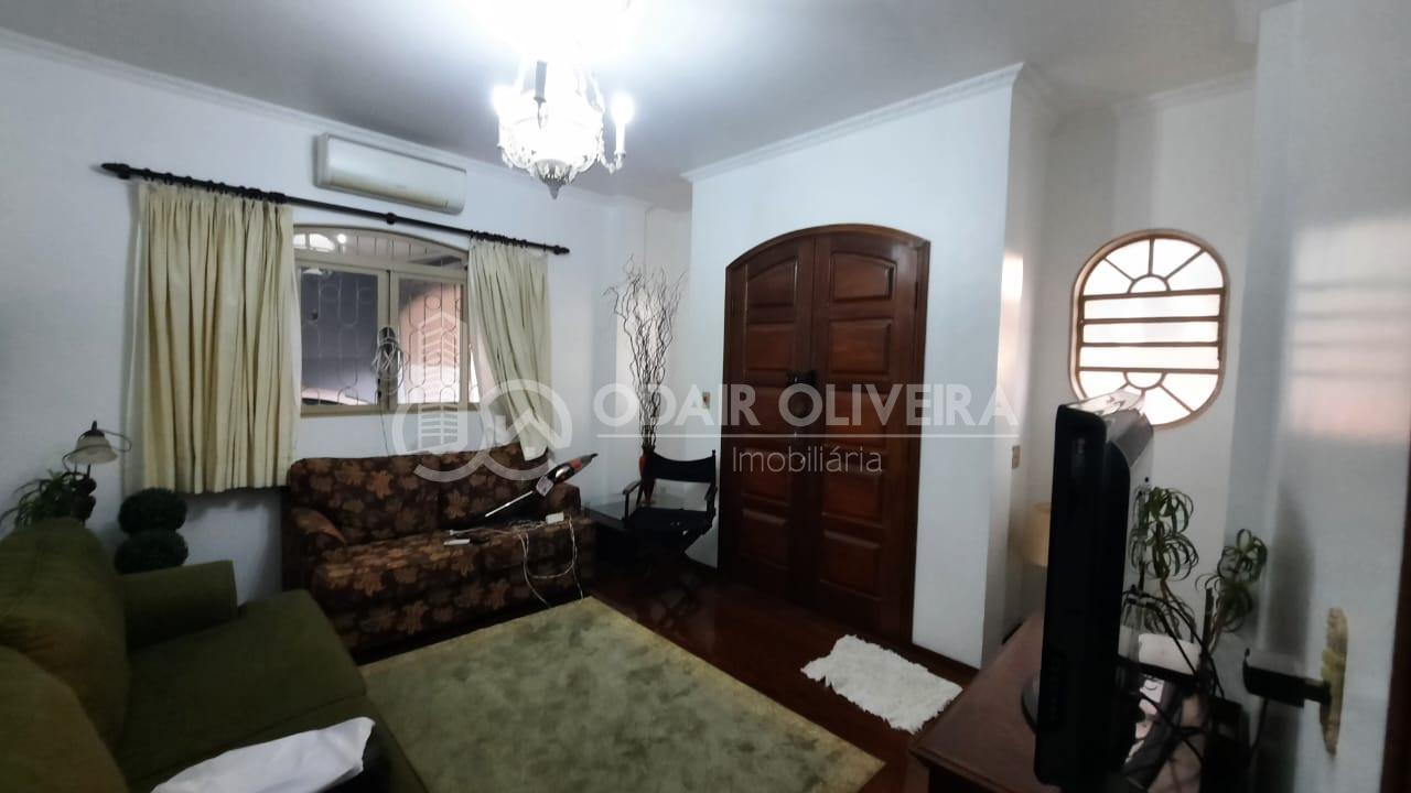Odair Oliveira Negócios Imobiliários em Passos MG