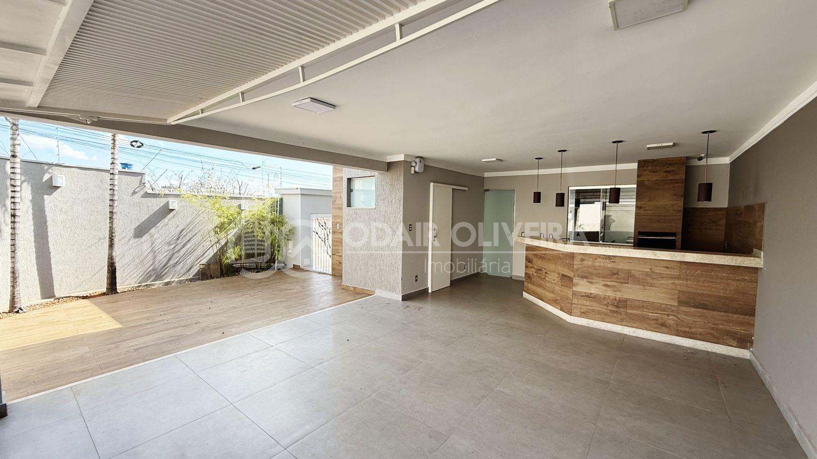 Odair Oliveira Negócios Imobiliários em Passos MG