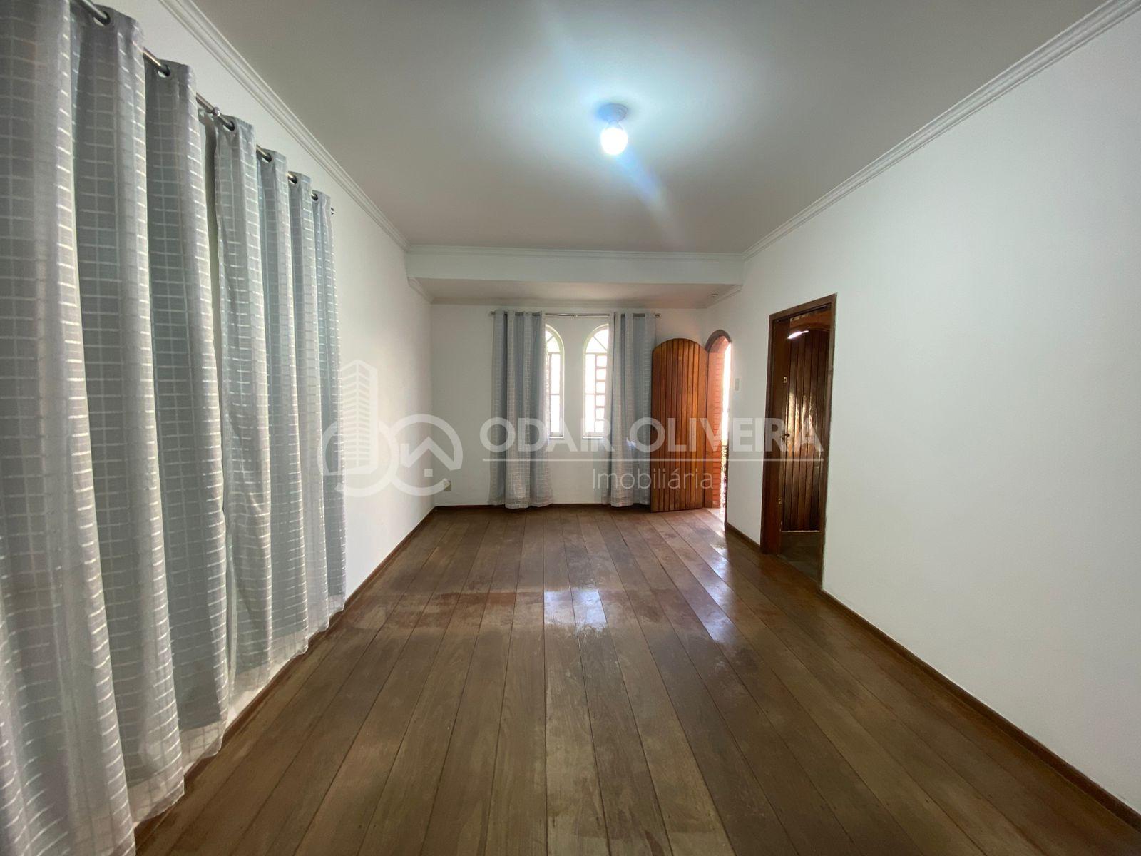 Odair Oliveira Negócios Imobiliários em Passos MG