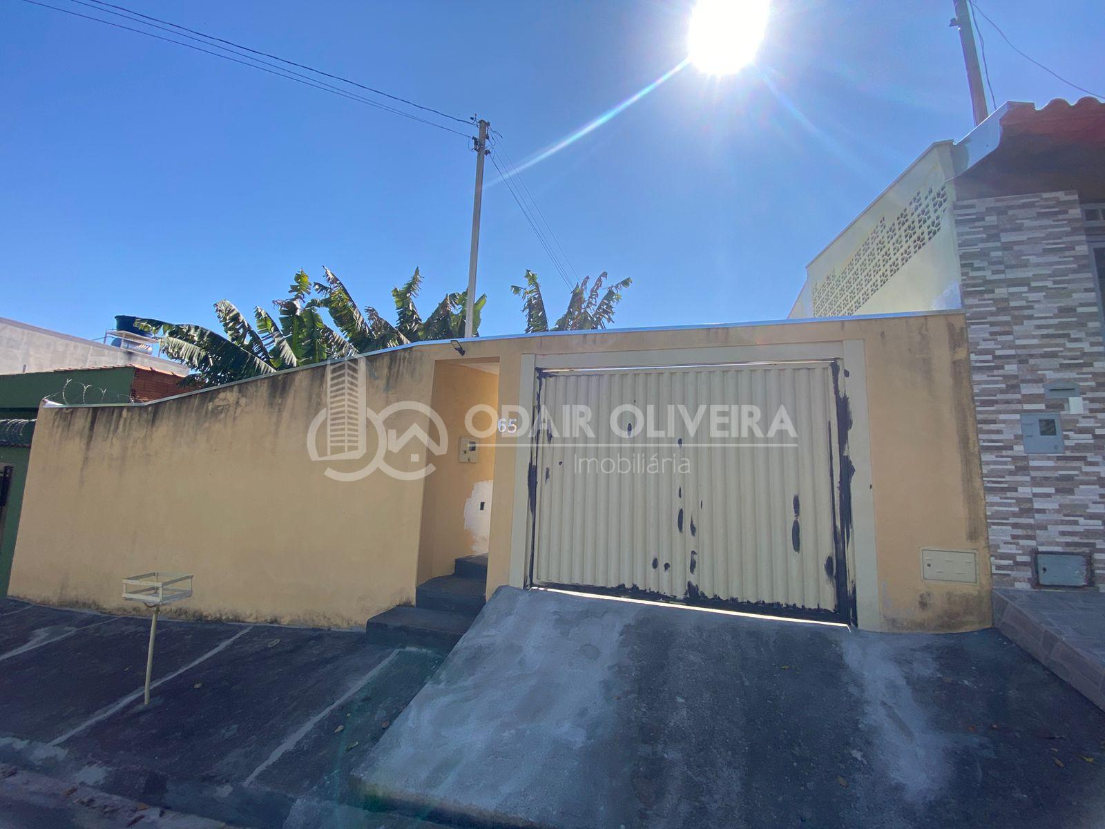 CASA DISPONIVEL PARA LOCAO COM 2 DORMITORIOS NO COLEGIO DE PASSOS, PASSOS - MG