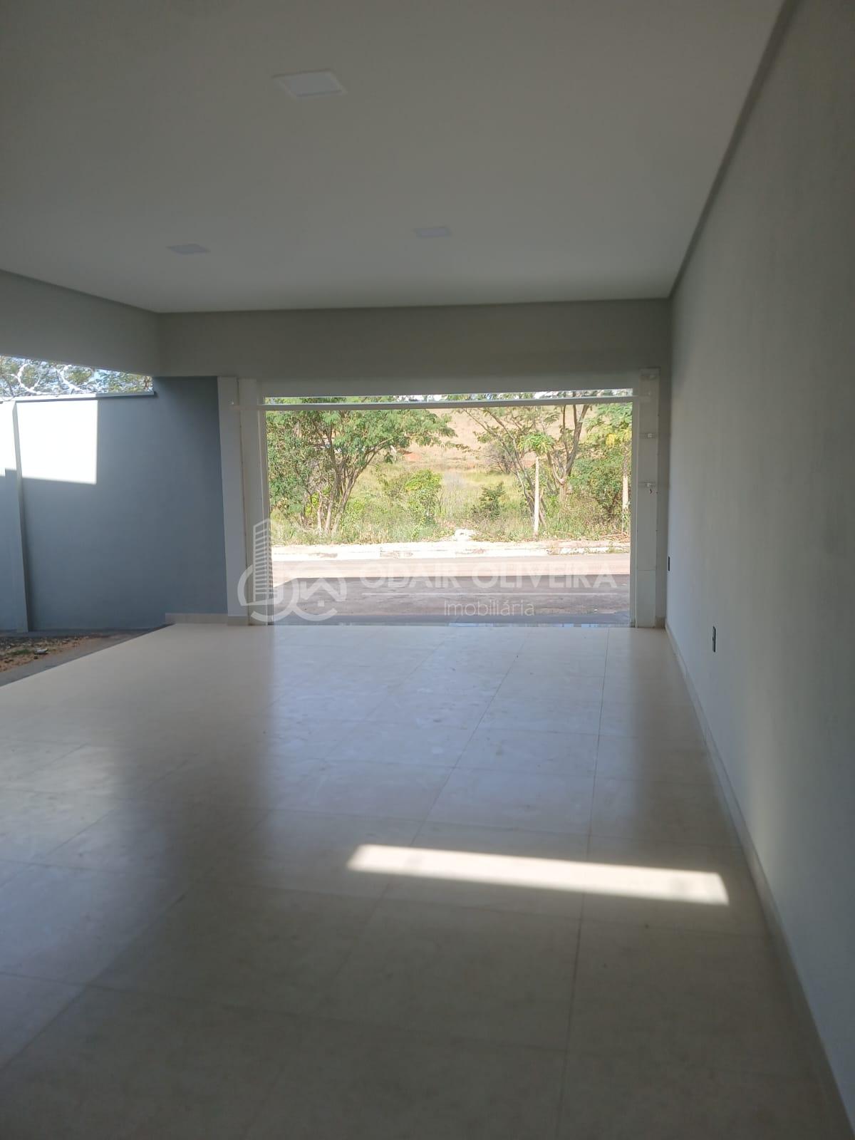 CASA A VENDA  COM 3 DORMITORIOS NO PARQUE DAS AROEIRAS -  PASSOS -  MG