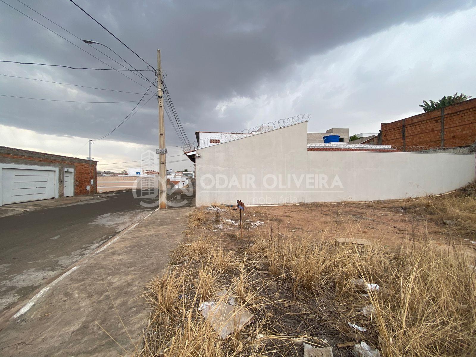 Odair Oliveira Negócios Imobiliários em Passos MG