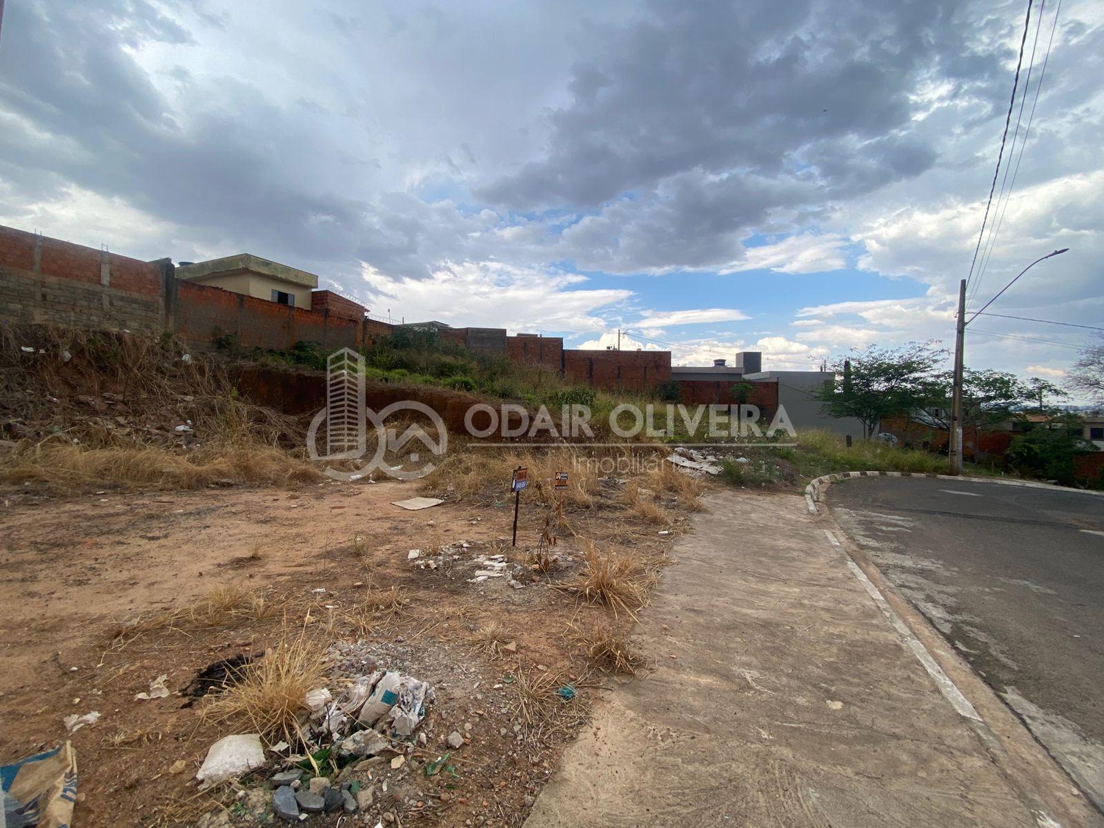 Odair Oliveira Negócios Imobiliários em Passos MG