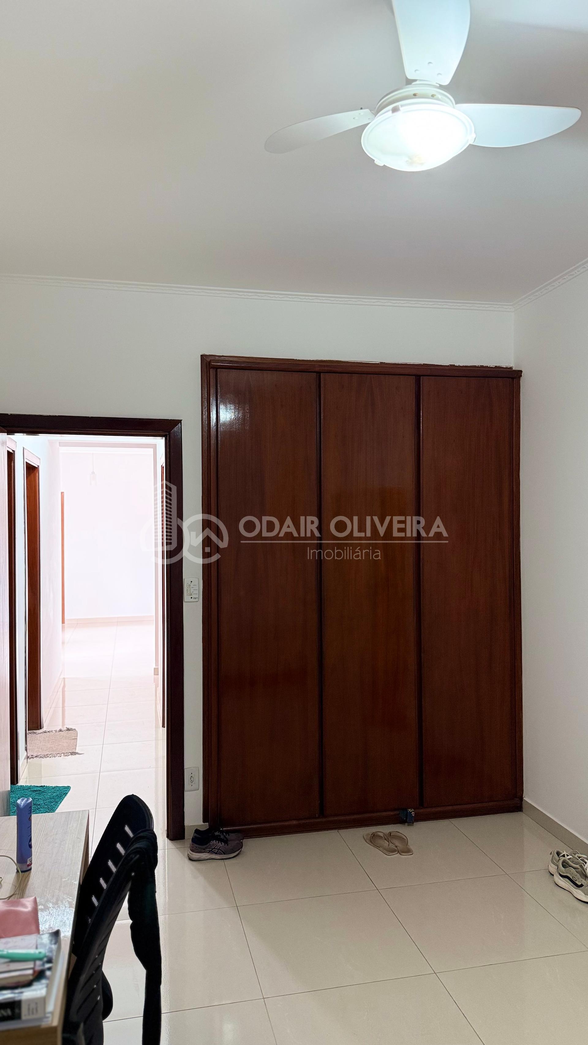 Odair Oliveira Negócios Imobiliários em Passos MG