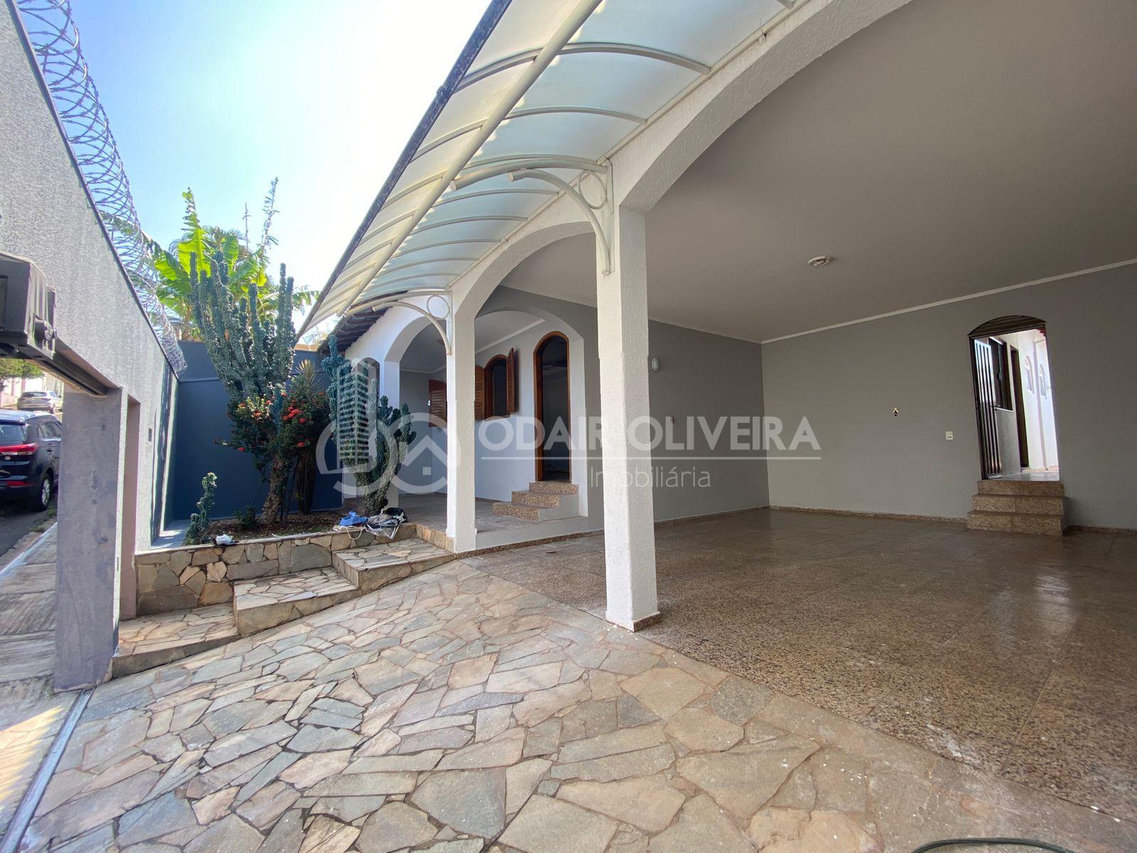 Odair Oliveira Negócios Imobiliários em Passos MG