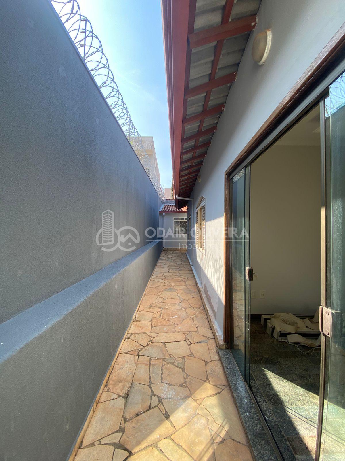 Odair Oliveira Negócios Imobiliários em Passos MG