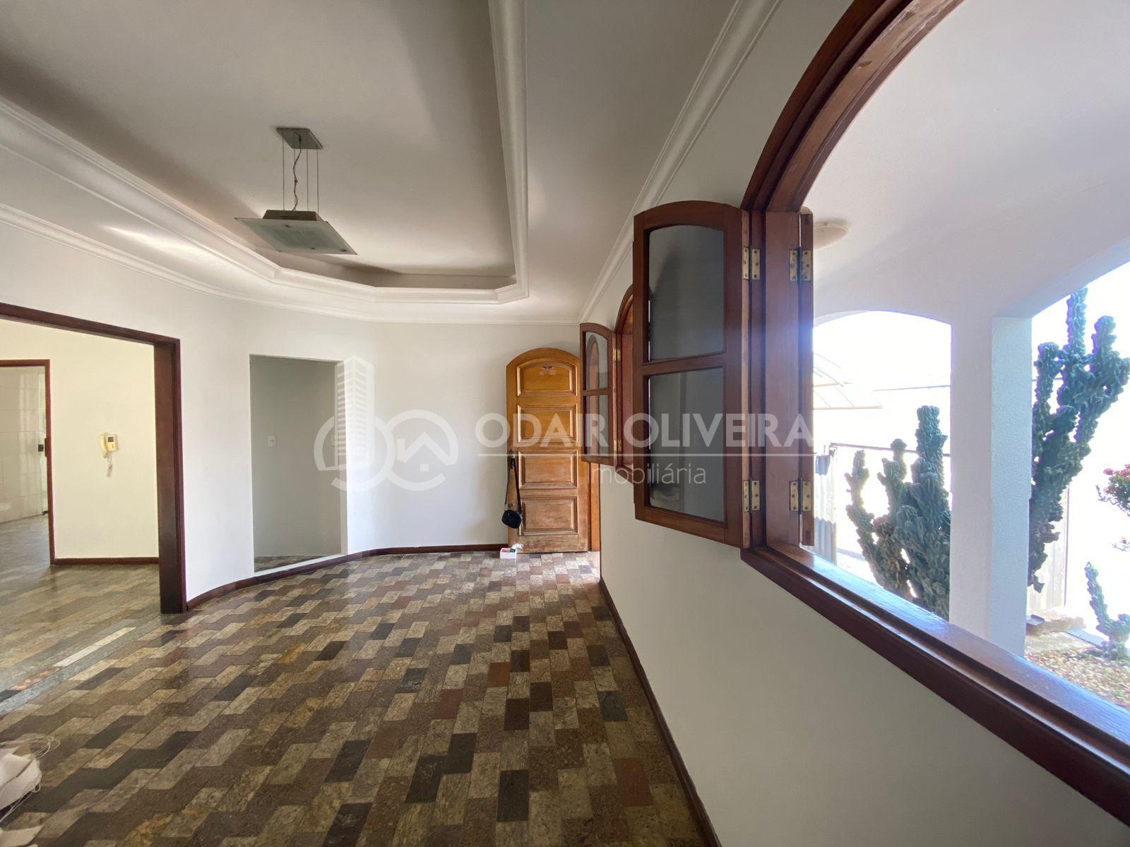 Odair Oliveira Negócios Imobiliários em Passos MG