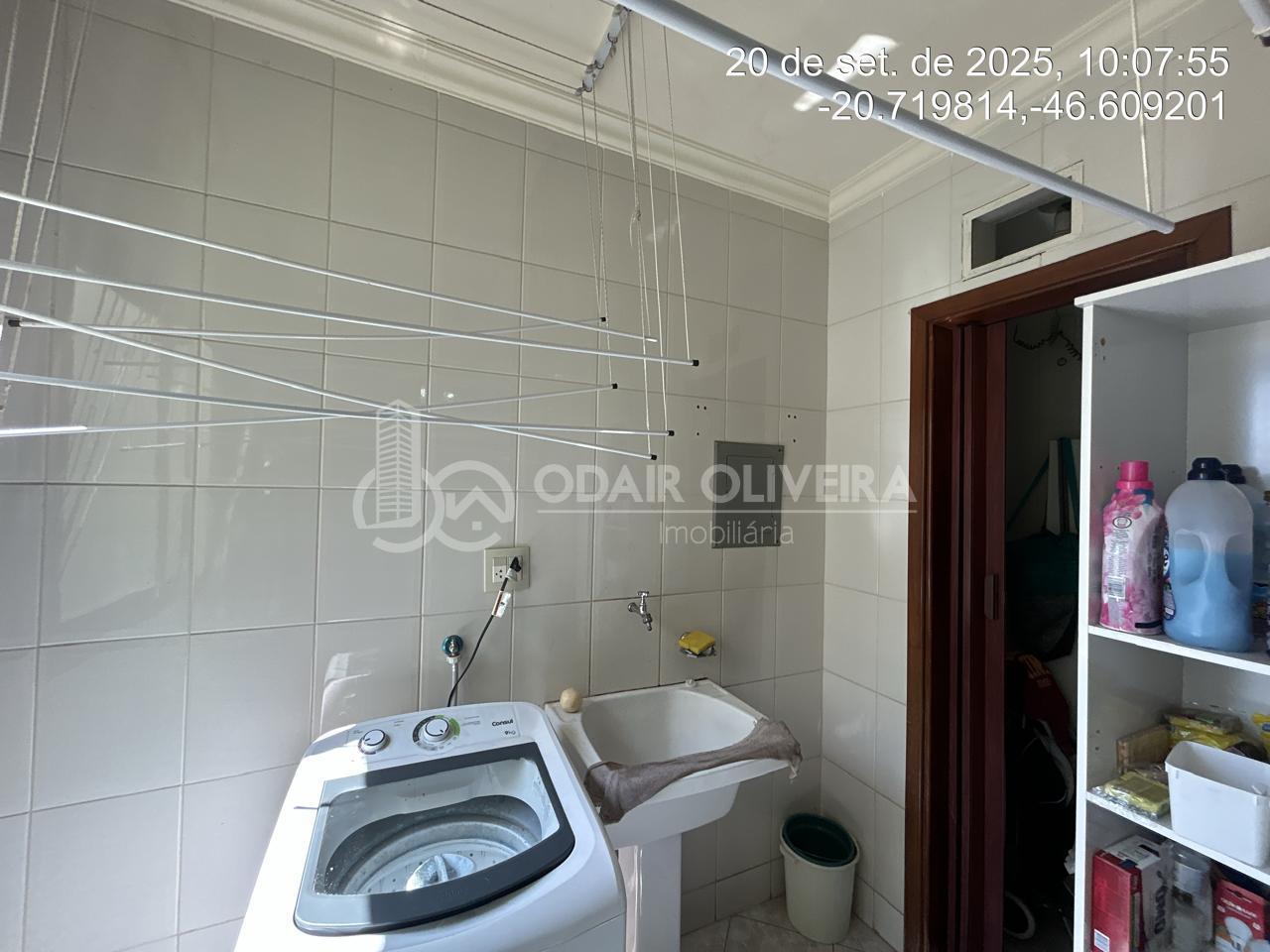 Odair Oliveira Negócios Imobiliários em Passos MG