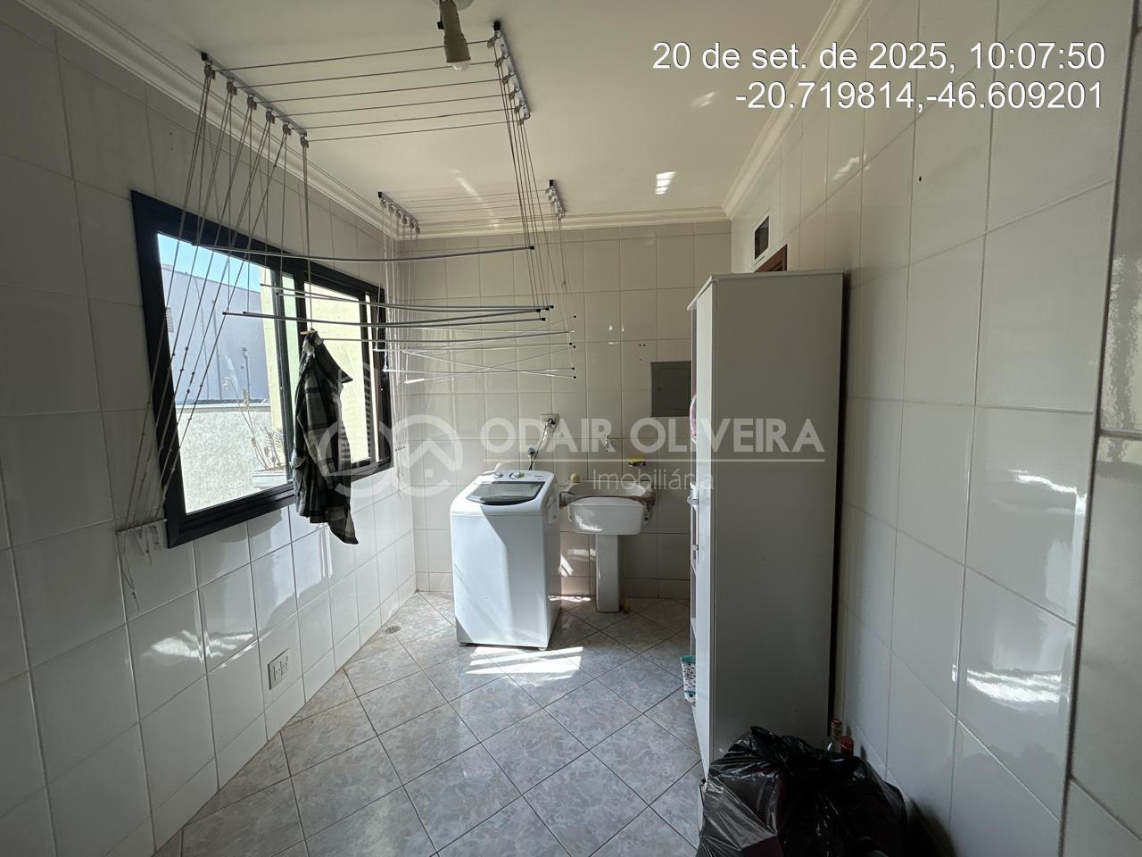 Odair Oliveira Negócios Imobiliários em Passos MG