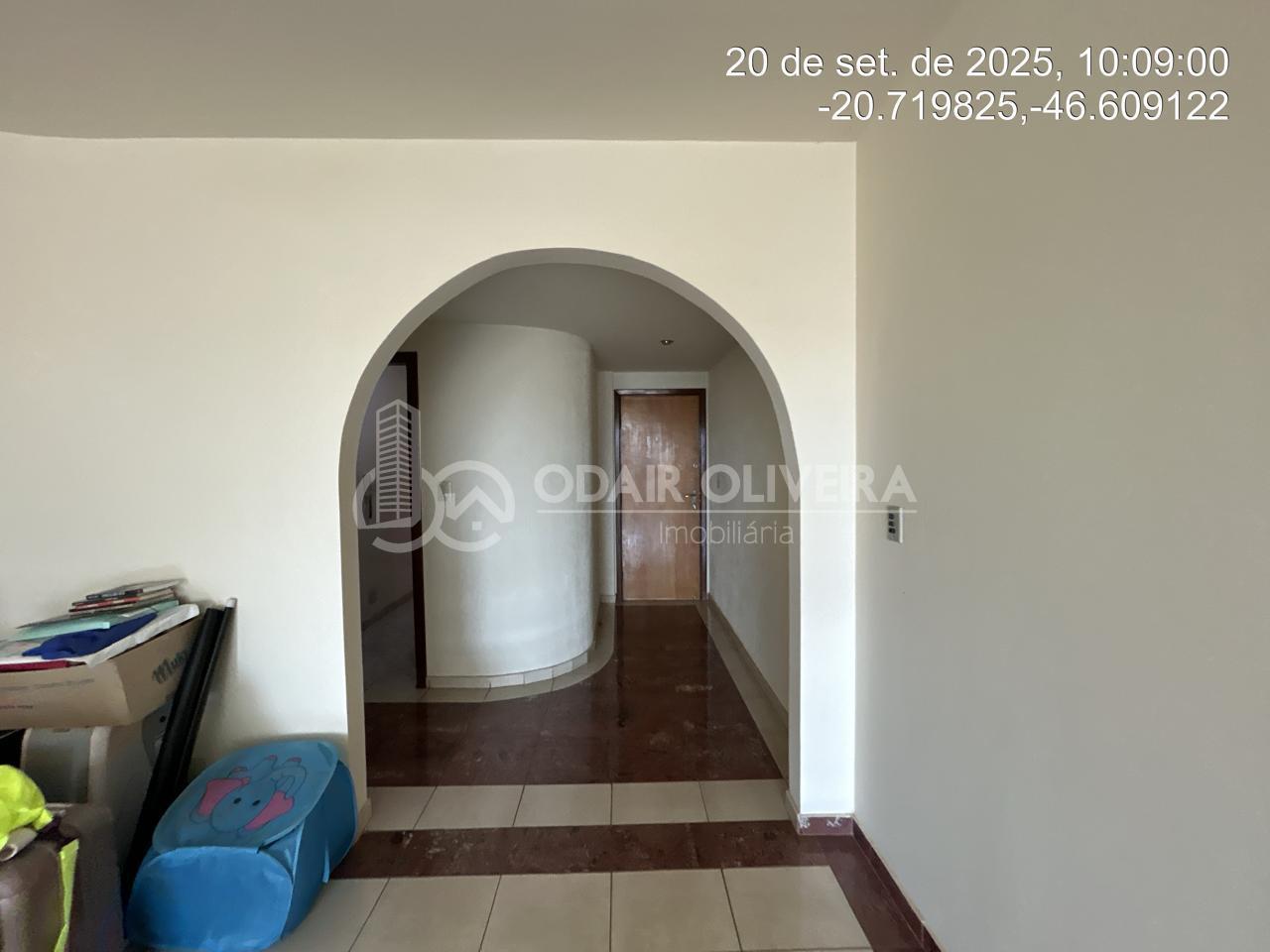 Odair Oliveira Negócios Imobiliários em Passos MG