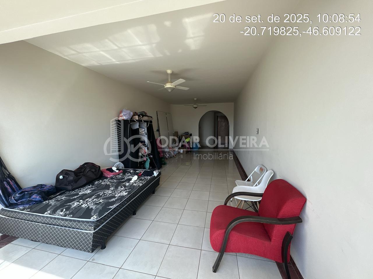 Odair Oliveira Negócios Imobiliários em Passos MG