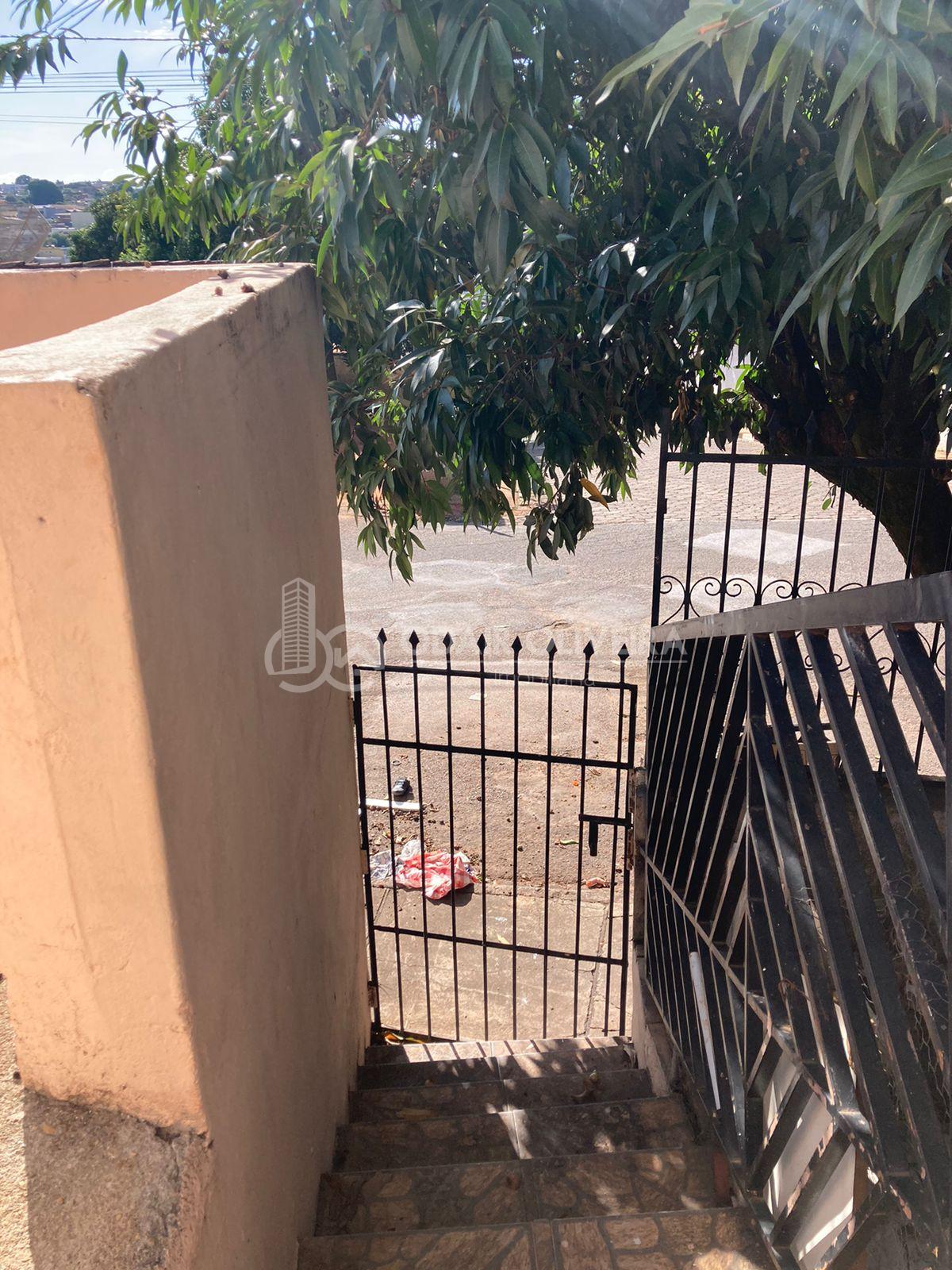 Odair Oliveira Negócios Imobiliários em Passos MG