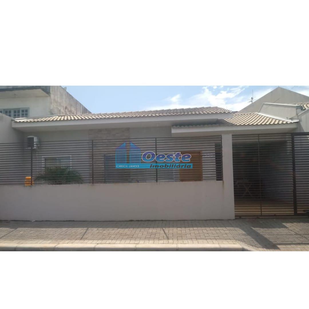 Casa a venda no Floren?a com Su?te