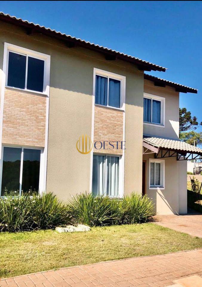 Sobrado em condom?nio fechado