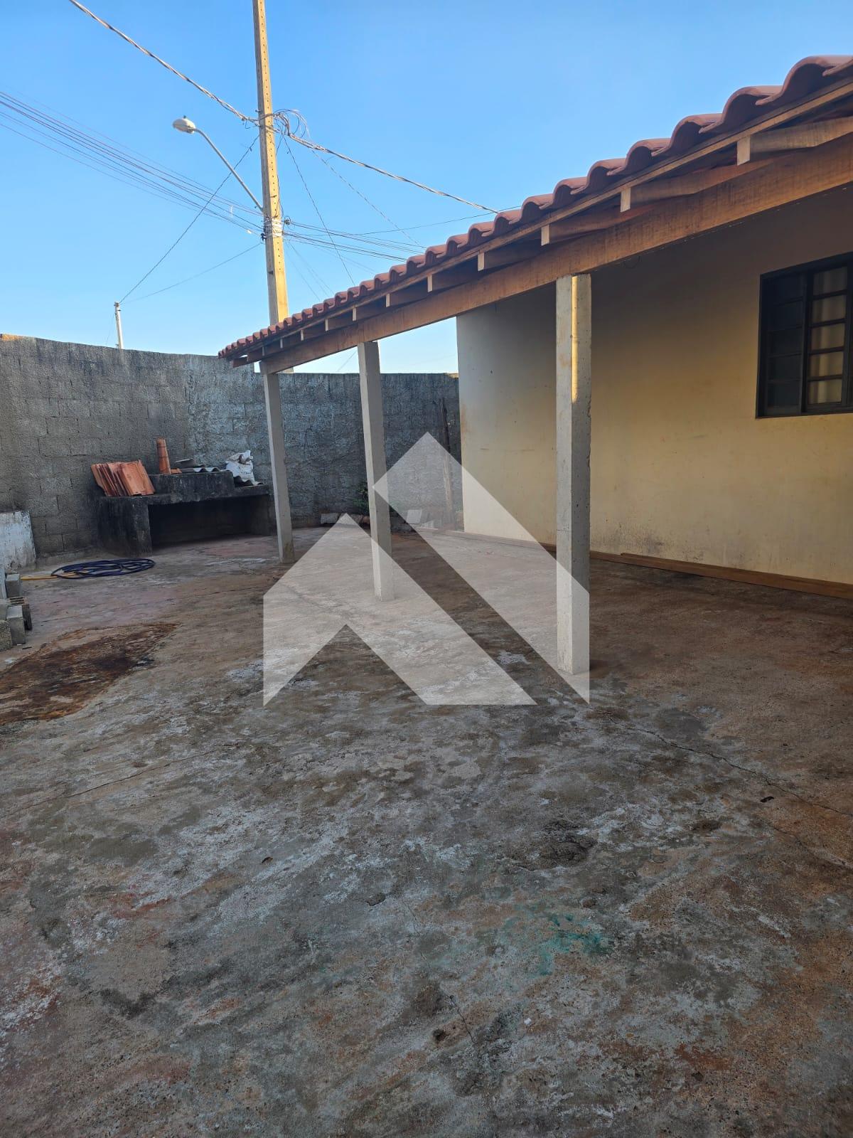 CASA À VENDA BAIRRO JARDIM DIAMANTINA, SÃO SEBASTIÃO DO PARAÍS...