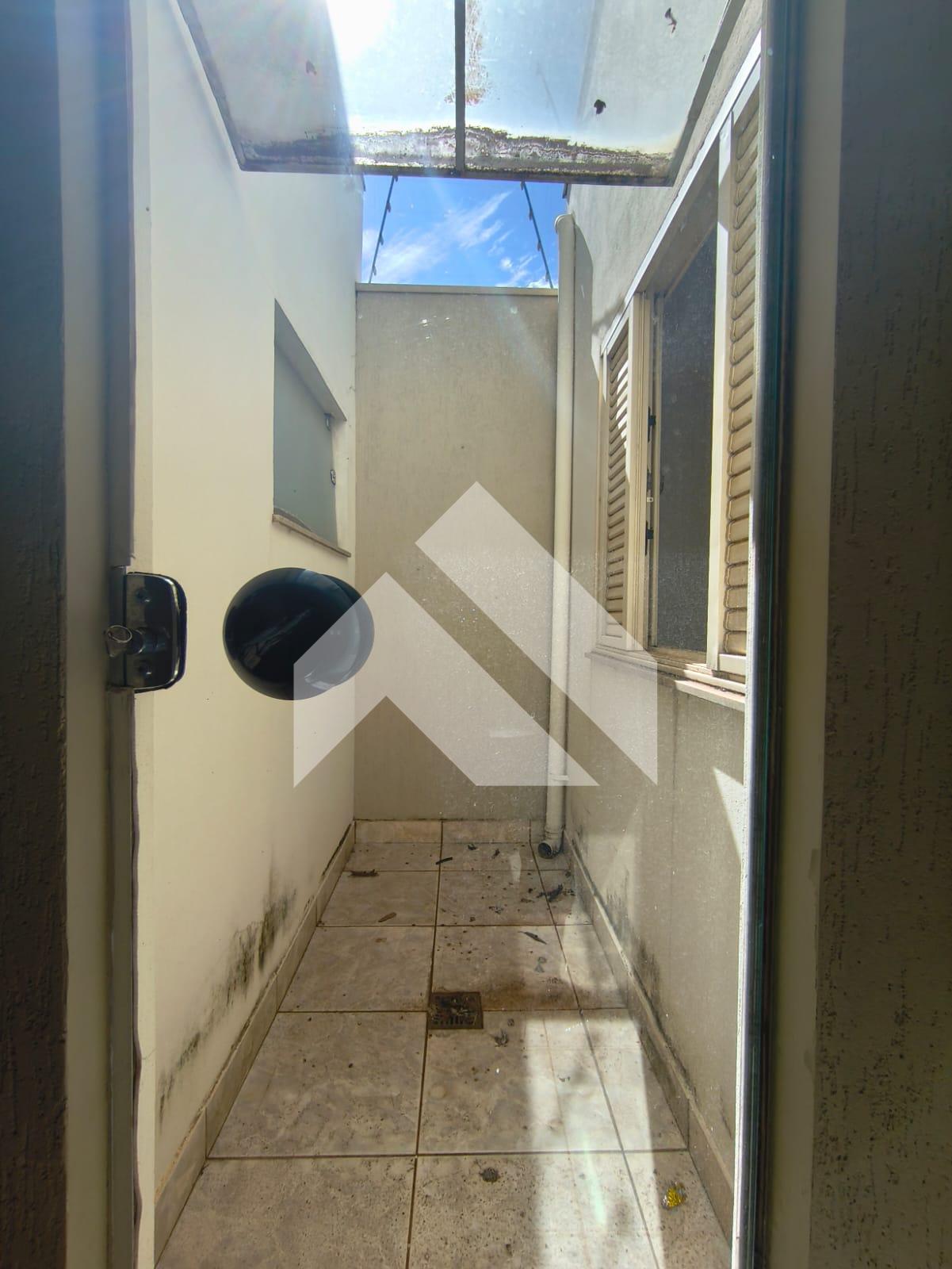 CASA Á VENDA BAIRRO VILA IPÊ, SÃO SEBASTIÃO DO PARAÍSO-MG