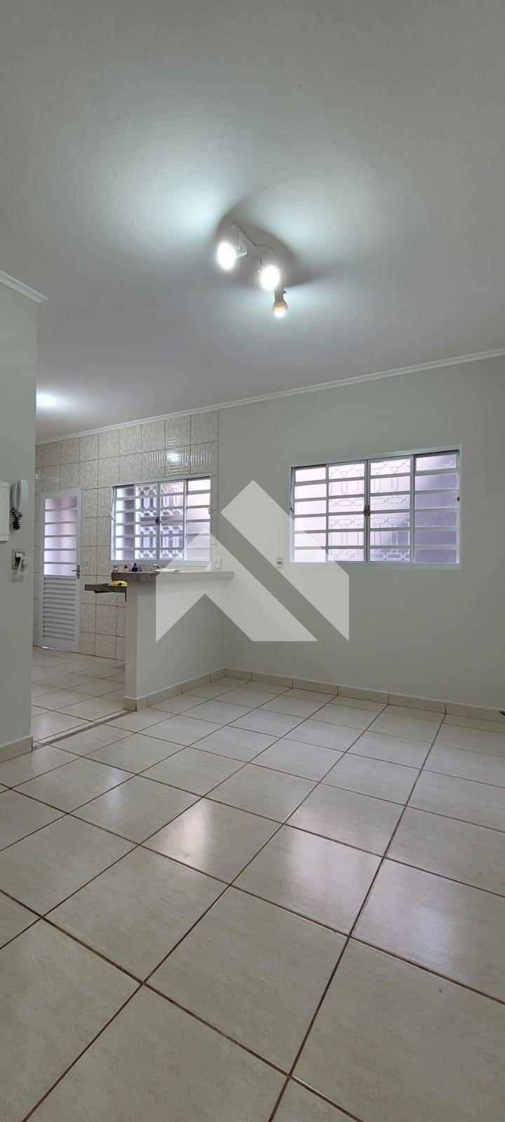 CASA À VENDA BAIRRO JARDIM DANIELA, SÃO SEBASTIÃO DO PARAÍSO - MG