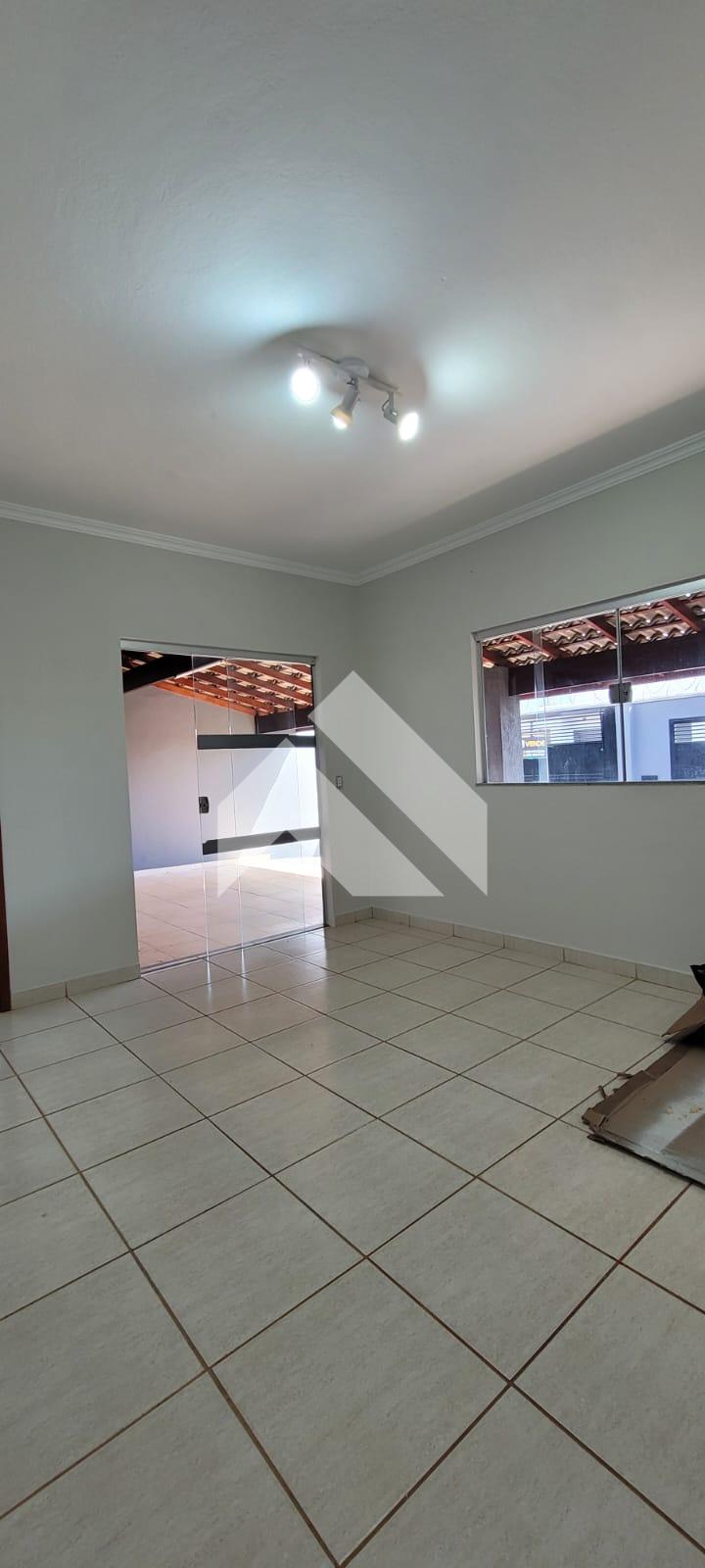 CASA À VENDA BAIRRO JARDIM DANIELA, SÃO SEBASTIÃO DO PARAÍSO - MG