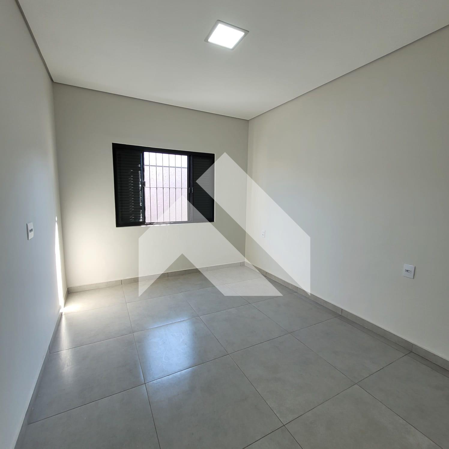 CASA À VENDA, MOCOQUINHA, SAO SEBASTIAO DO PARAISO - MG