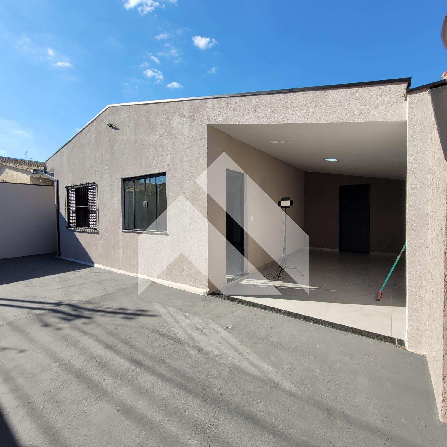 CASA À VENDA, MOCOQUINHA, SAO SEBASTIAO DO PARAISO - MG