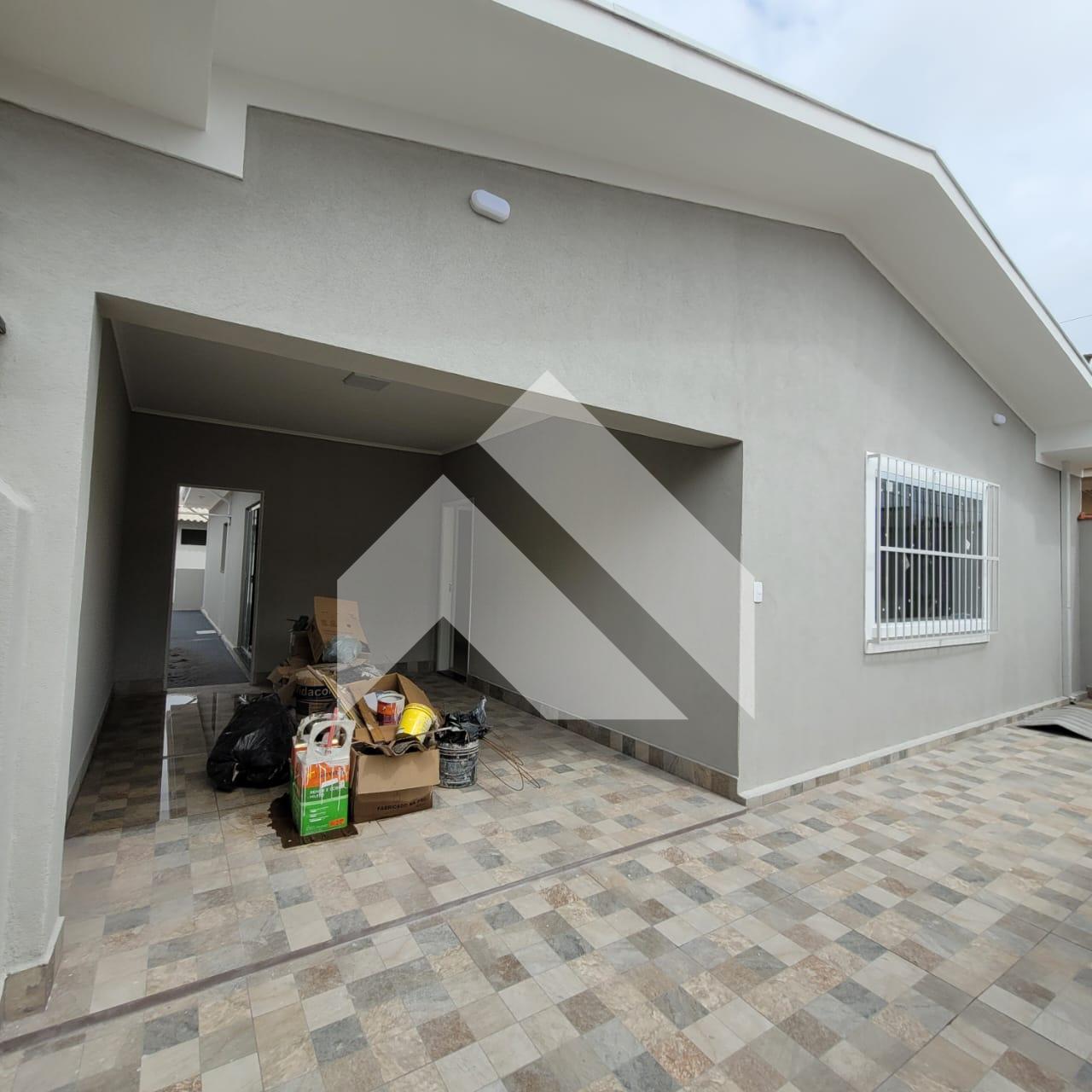 CASA À VENDA BAIRRO LAGOINHA, SÃO SEBASTIÃO DO PARAÍSO - MG