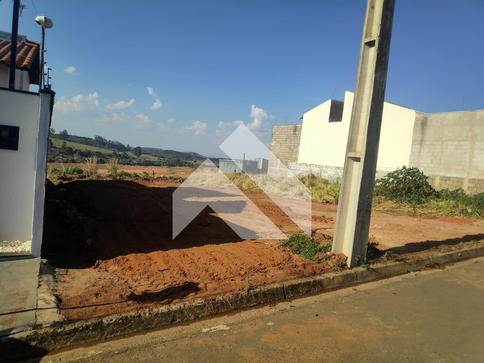 LOTE À VENDA BAIRRO CALIFÓRNIA GARDEN, SÃO SEBASTIÃO DO PARAÍS...