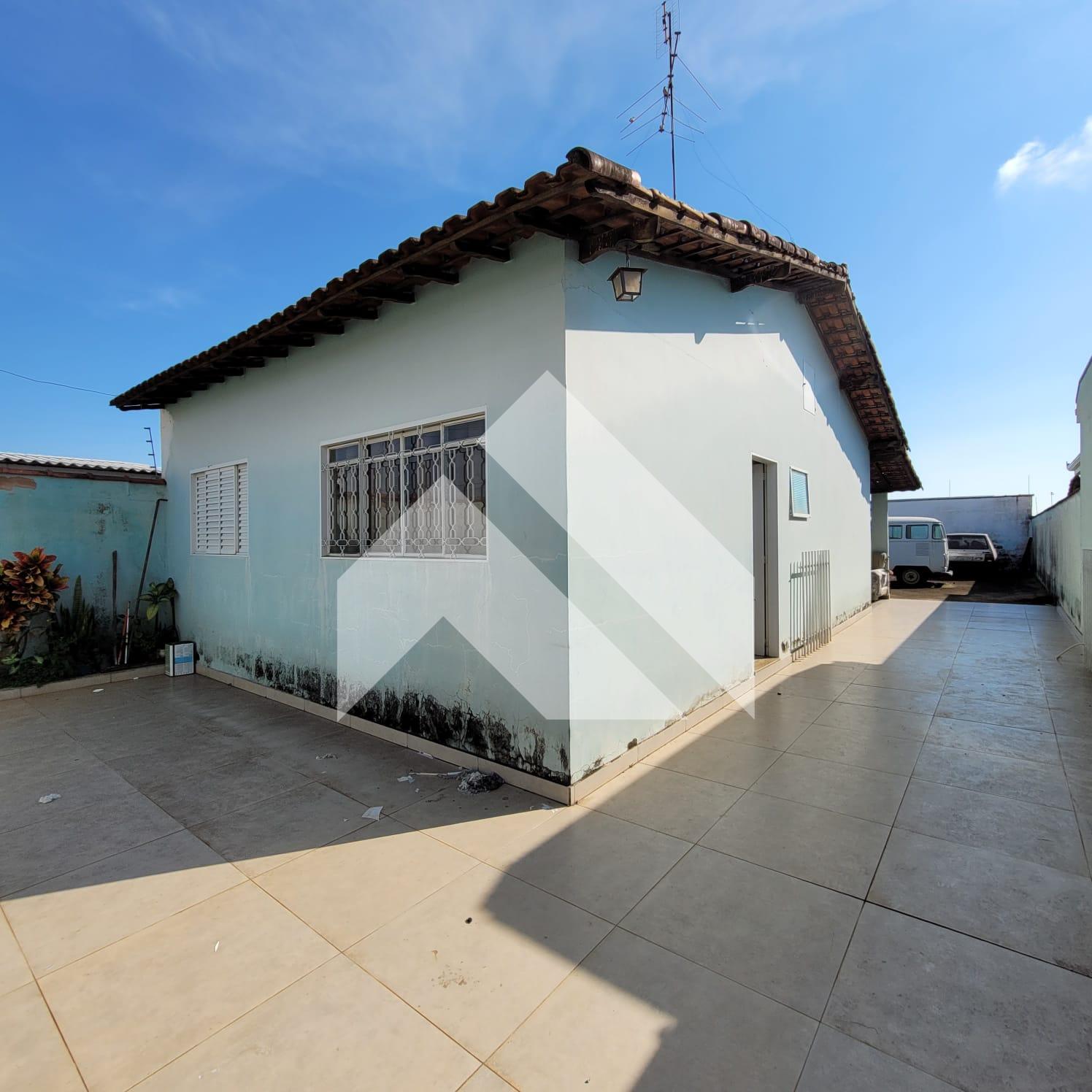 CASA À VENDA, JARDIM EUROPA, SAO SEBASTIAO DO PARAISO - MG