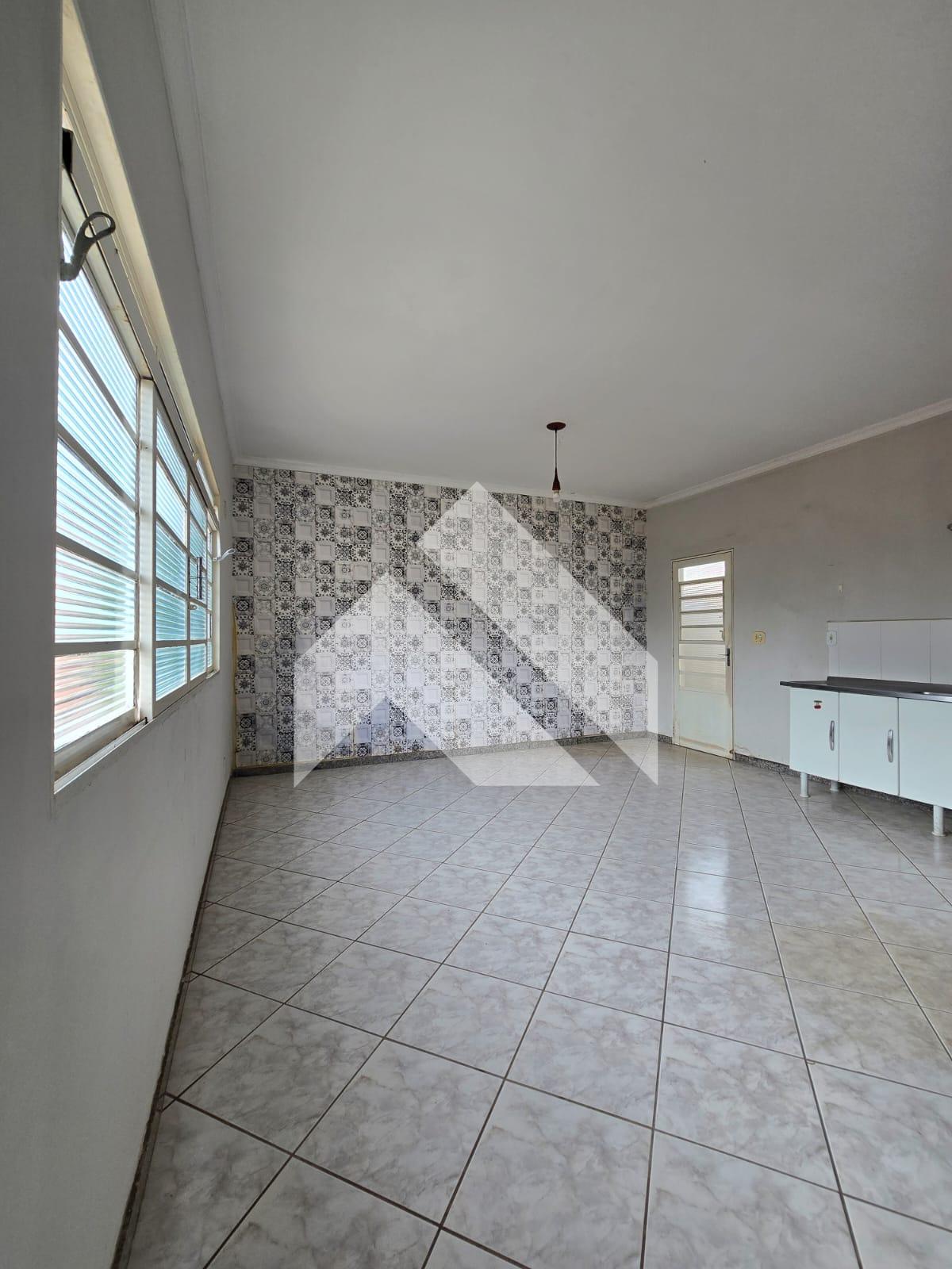 CASA À VENDA BAIRRO CENTRO, SÃO SEBASTIÃO DO PARAÍSO - MG