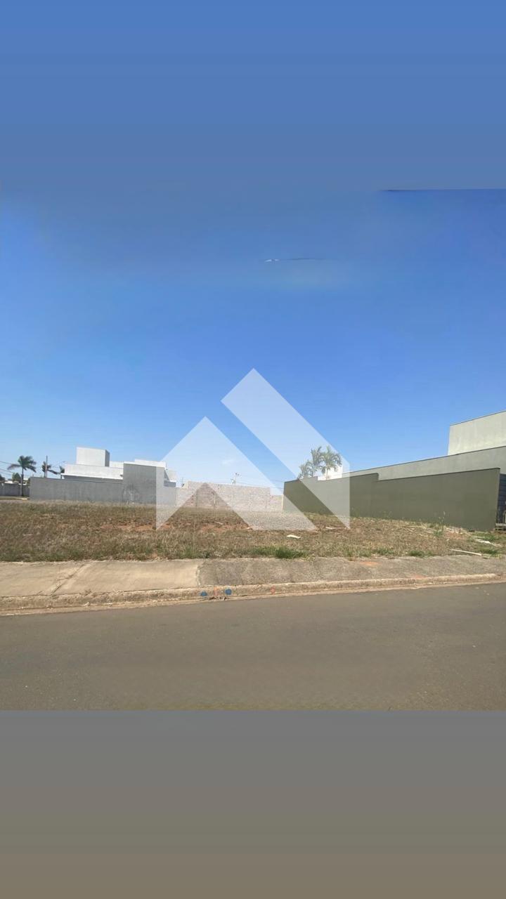 LOTE À VENDA JARDINS DE ATHENAS, SÃO SEBASTIÃO DO PARAÍSO - MG