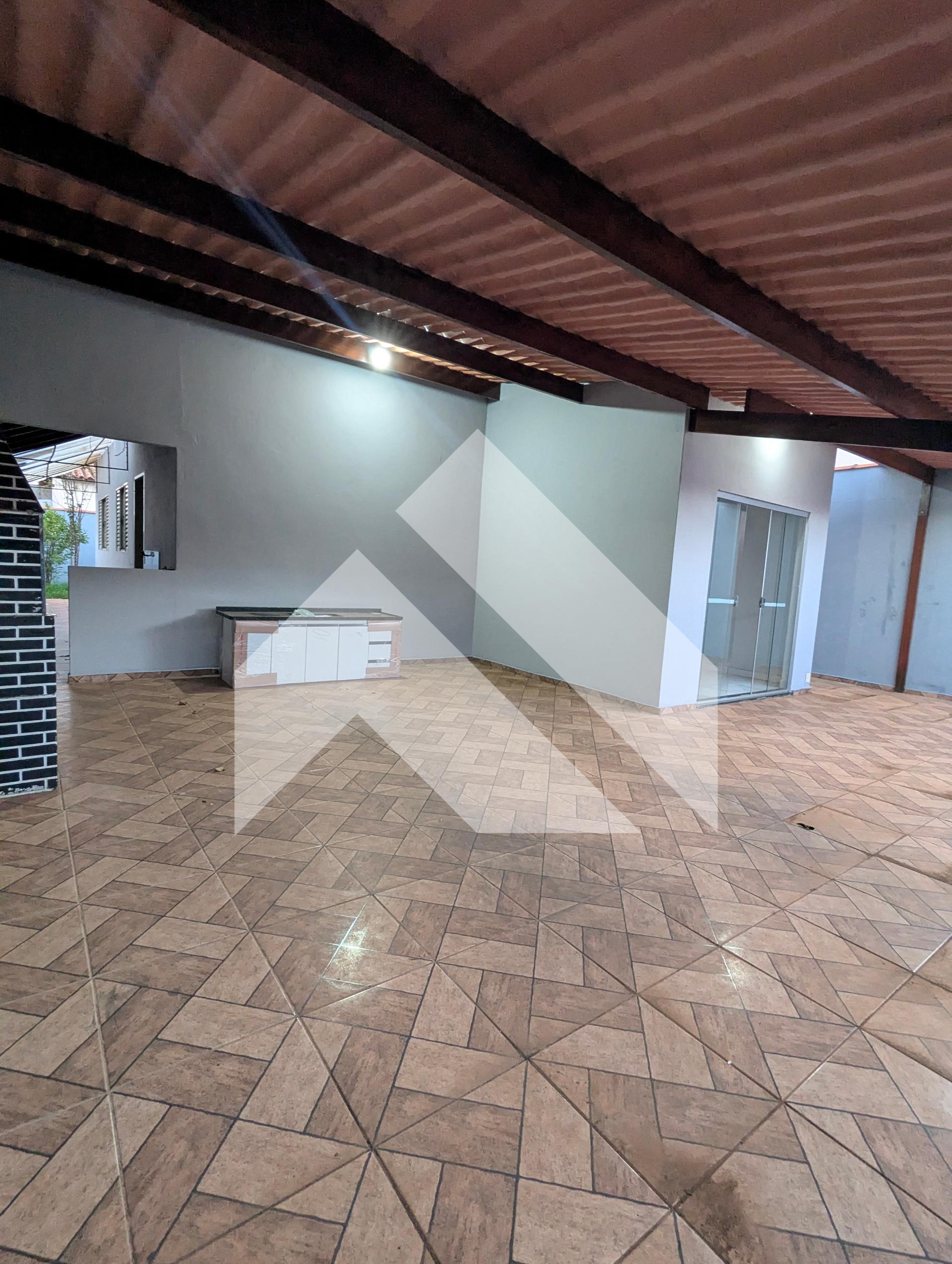 CASA À VENDA BAIRRO VILLA VERDE, SÃO SEBASTIÃO DO PARAÍSO - MG