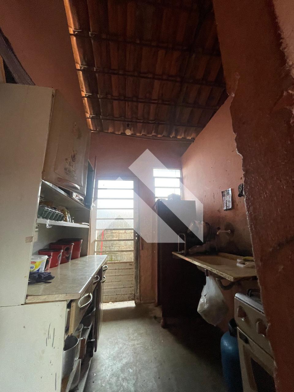 CASA À VENDA BAIRRO SANTA TEREZA, SÃO SEBASTIÃO DO PARAÍSO - MG