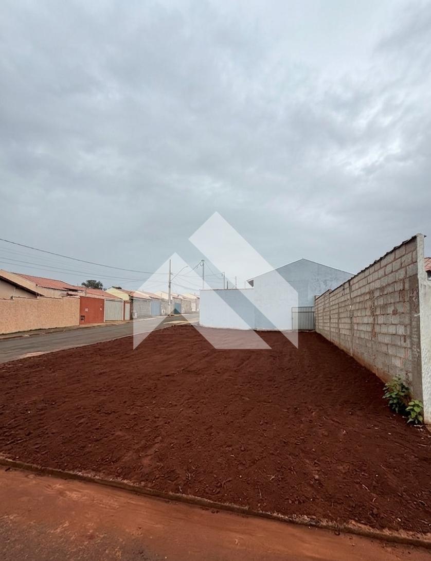 TERRENO À VENDA BAIRRO JD. DIAMANTINA , SÃO SEBASTIÃO DO PARAÍSO